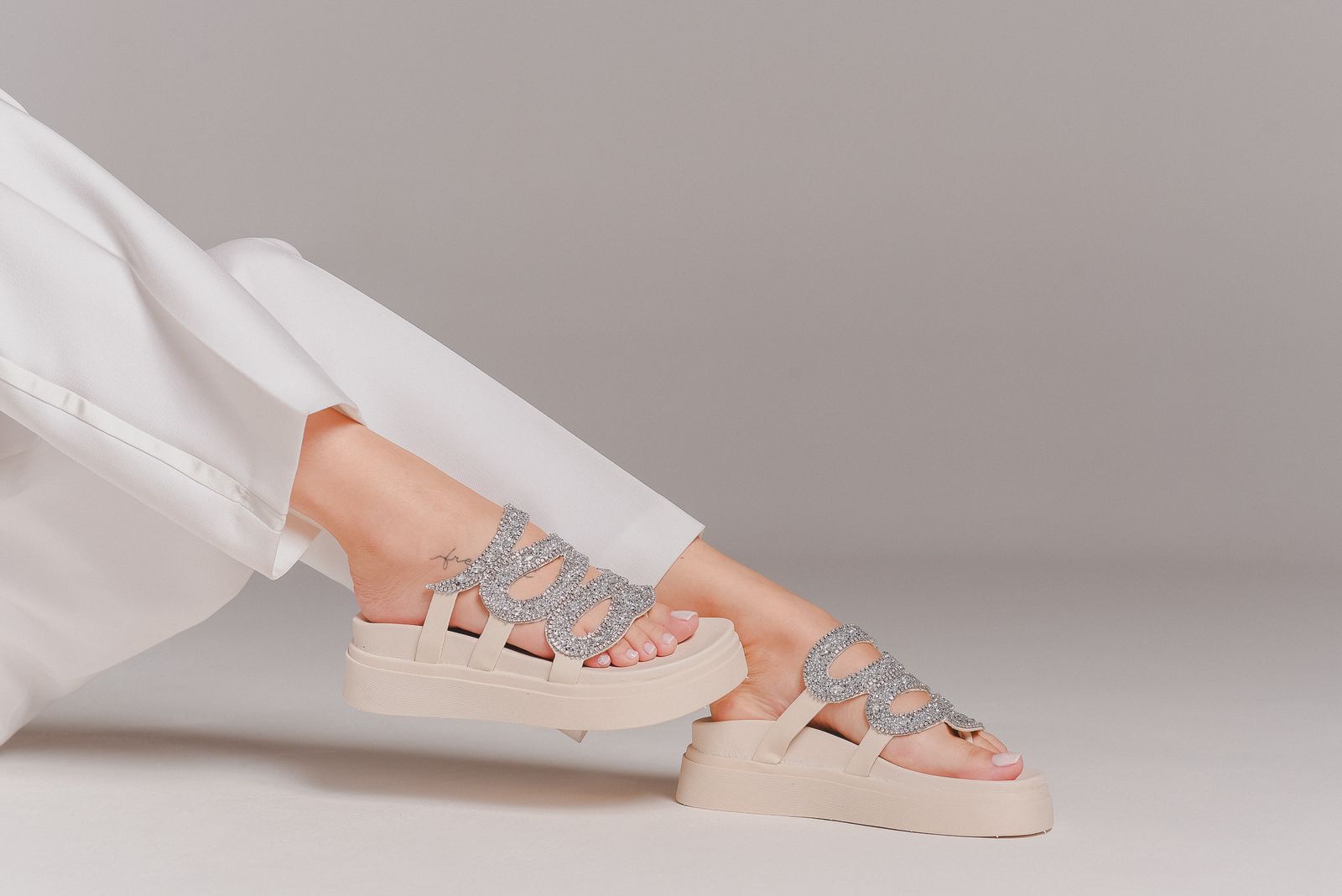 Papete Cecília Off White
