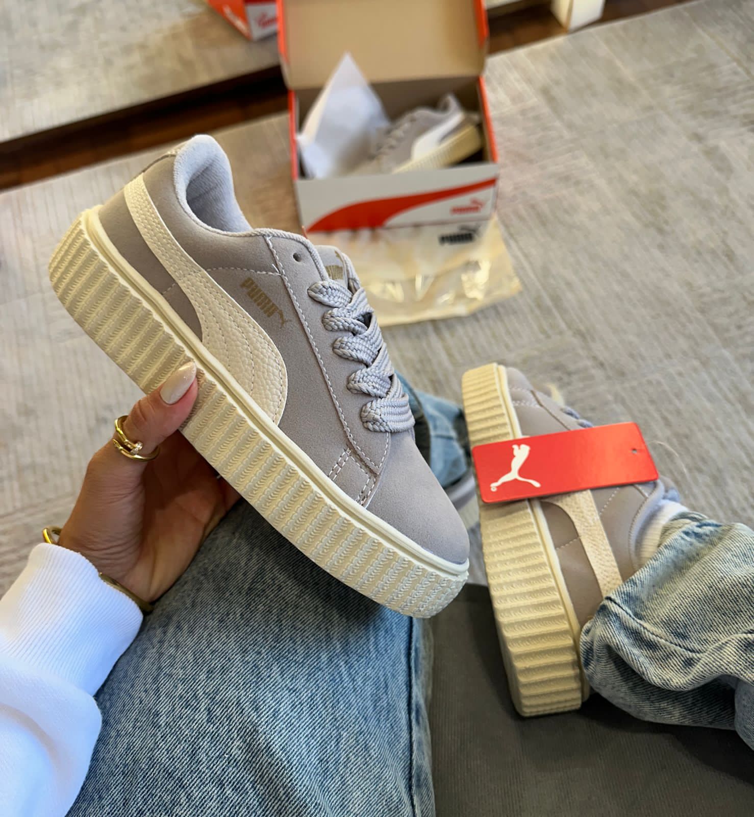 Tênis Suede Soft Cinza