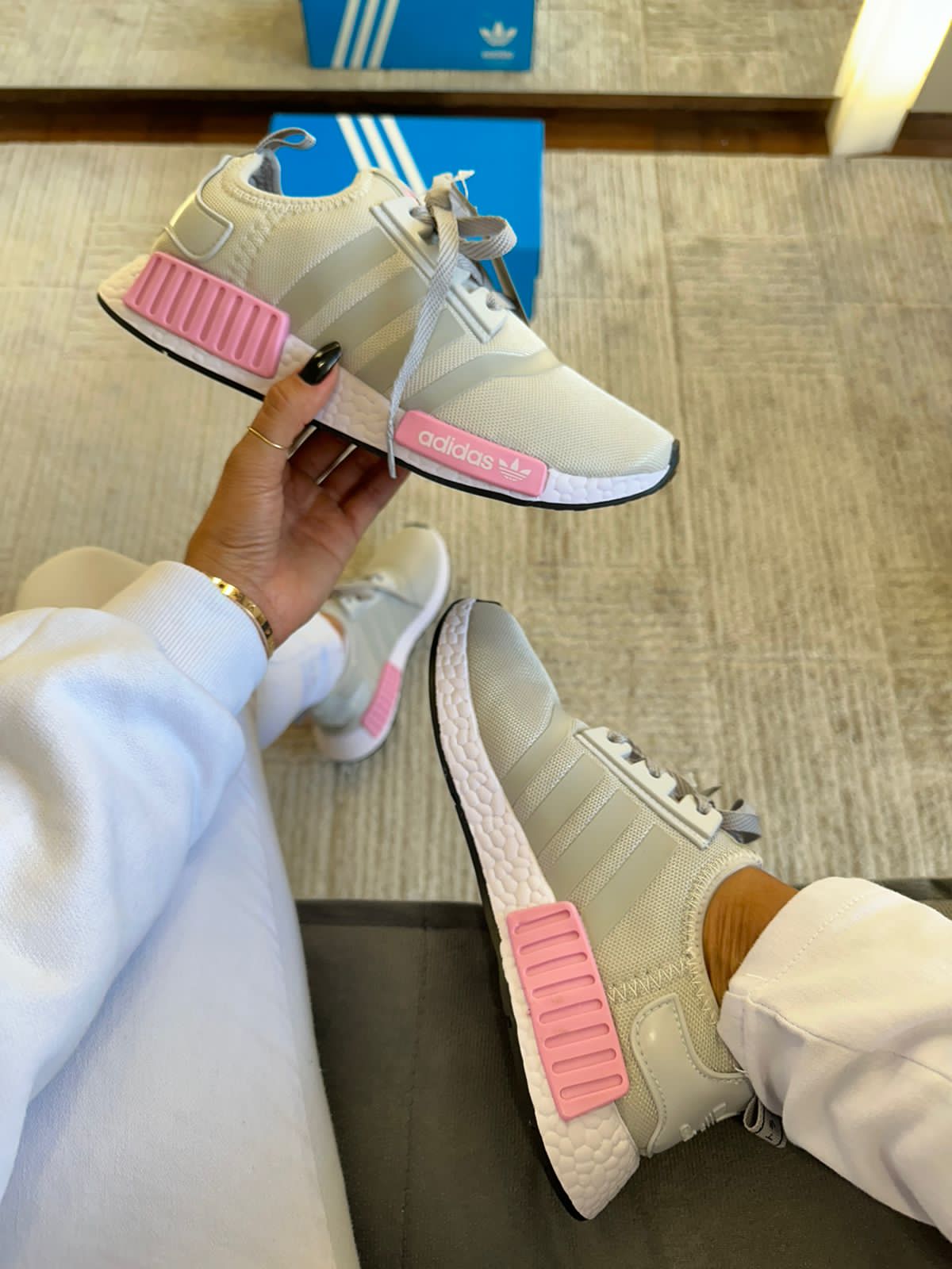 Tênis Ad. Sport NMD Cinza Rosa