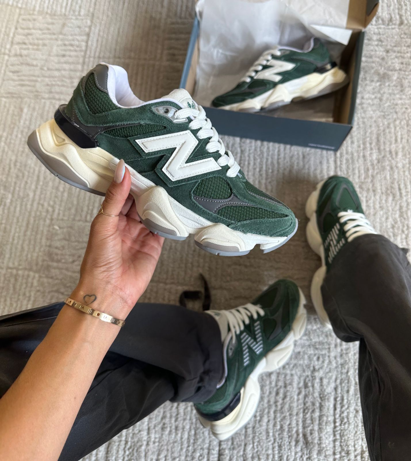 Tênis Balance 9060 Verde Musgo Couro Legítimo