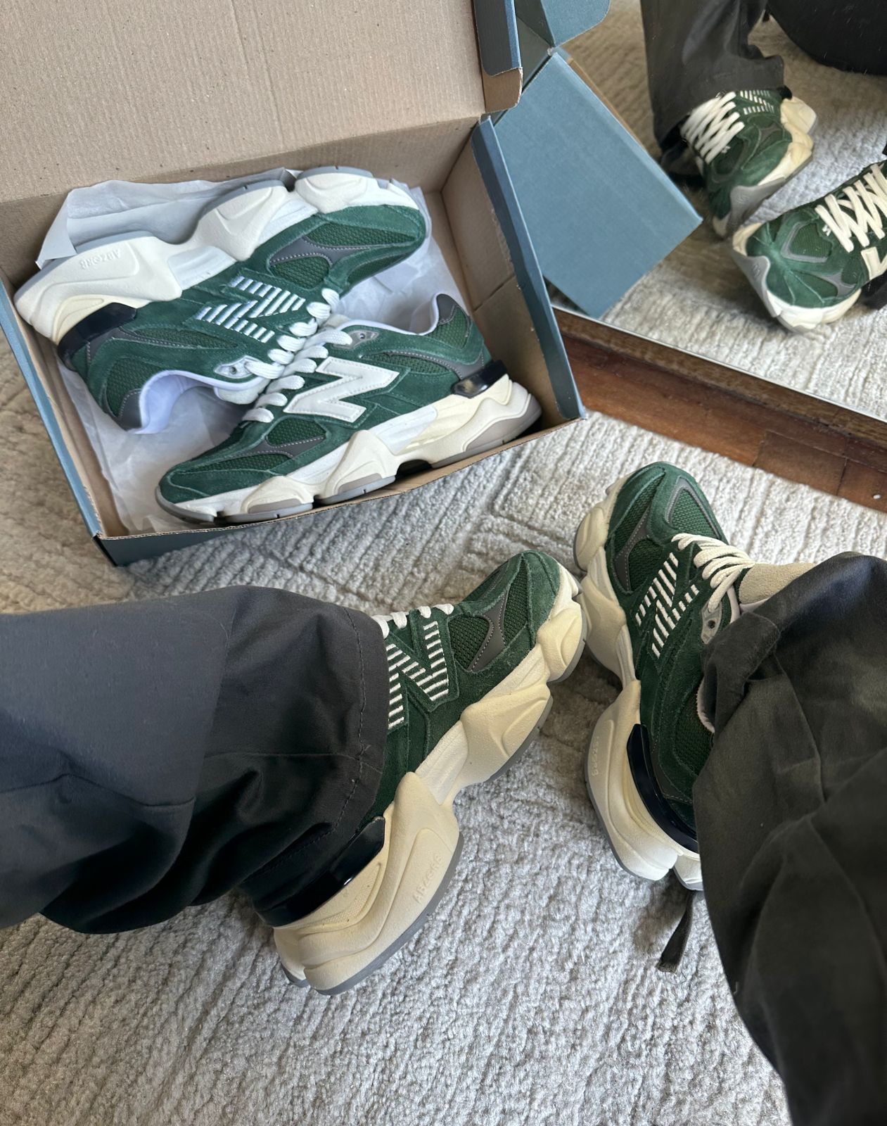 Tênis Balance 9060 Verde Musgo Couro Legítimo