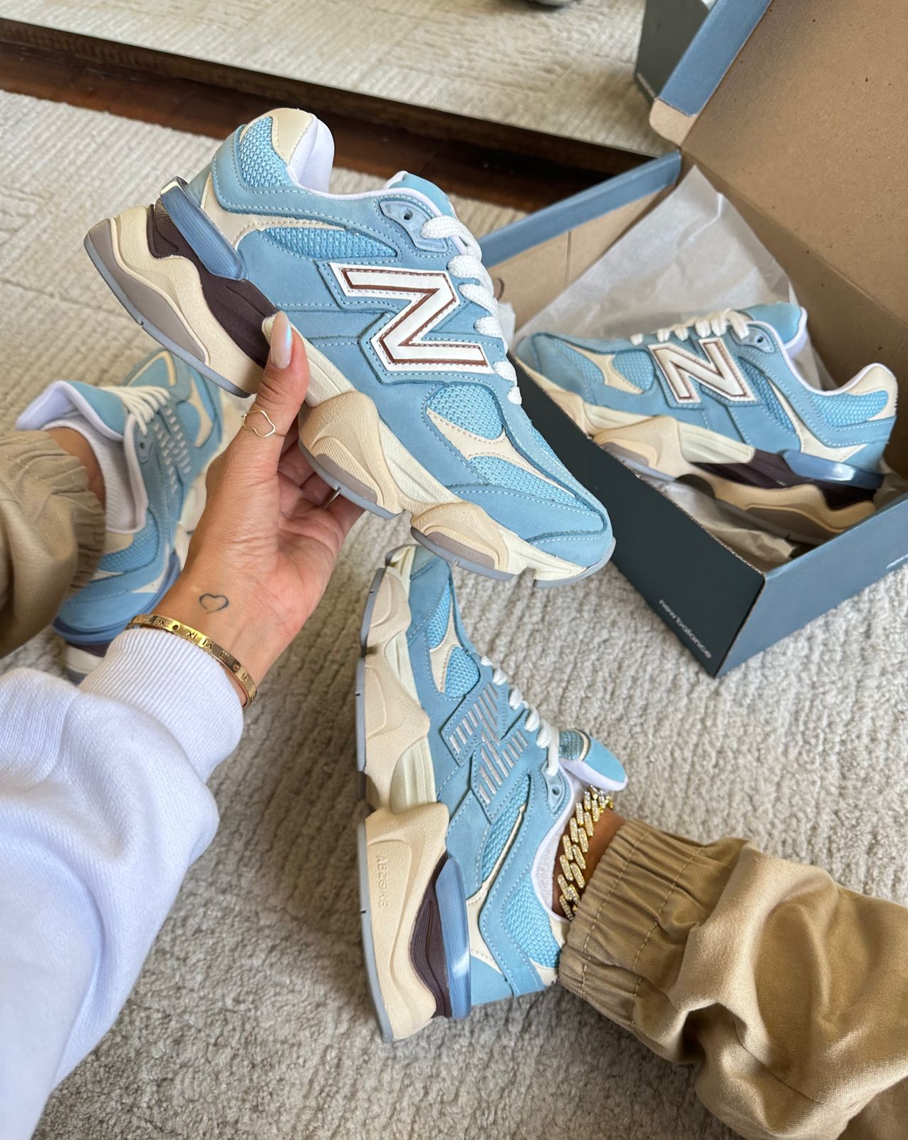 Tênis Balance 9060 Azul bebê Couro Legítimo