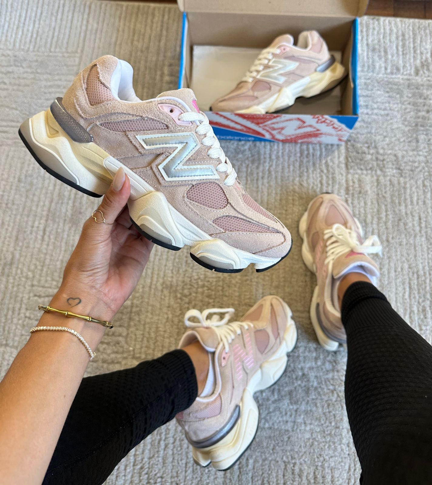 Tênis Balance 9060 Rose Couro Legítimo