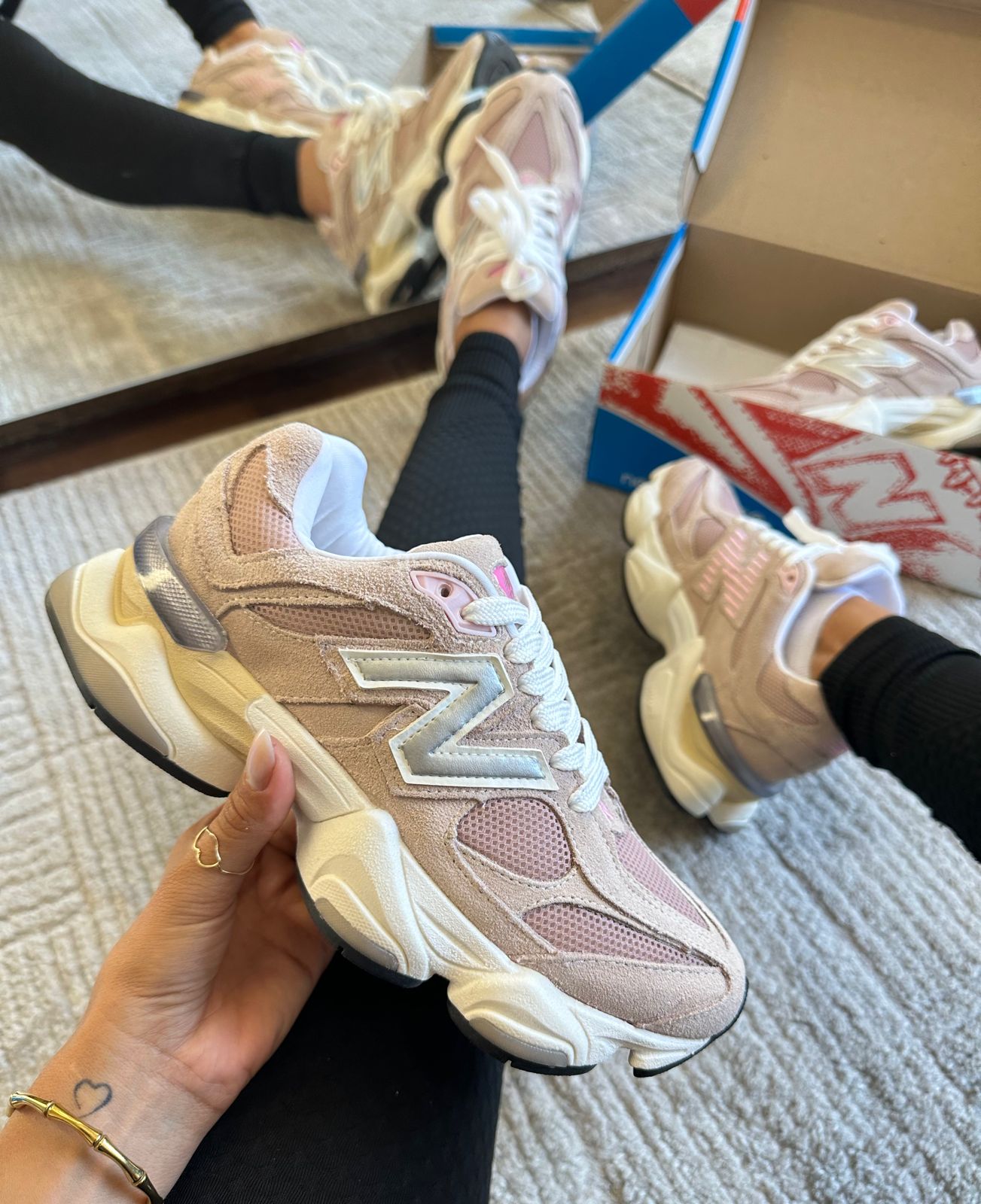 Tênis Balance 9060 Rose Couro Legítimo