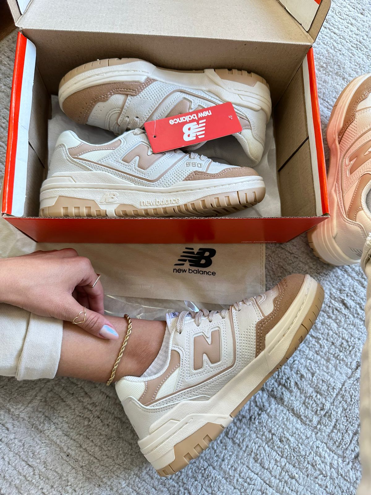 Tênis Balance 550 Nude