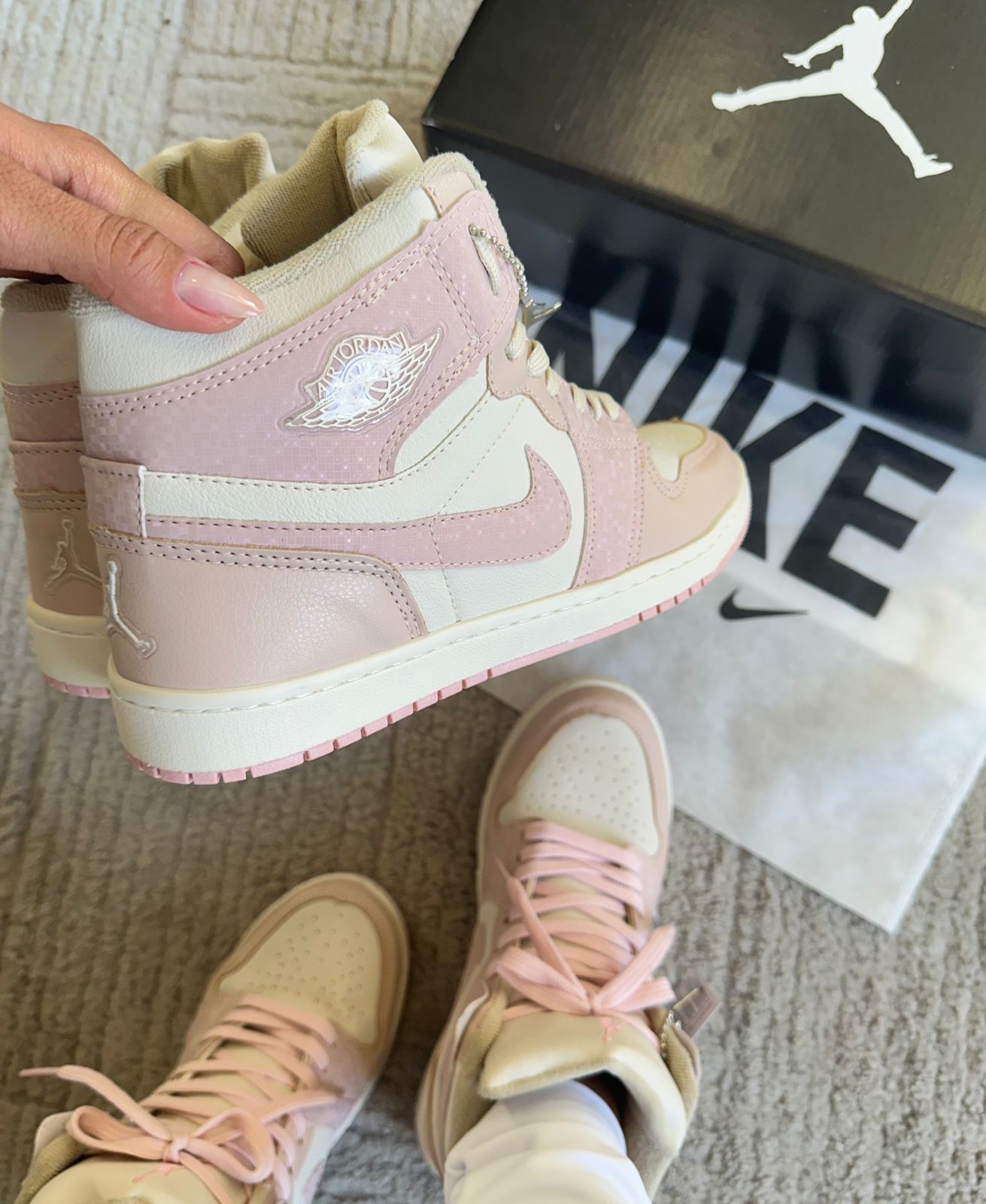 Tênis Bota Jordan Rosa