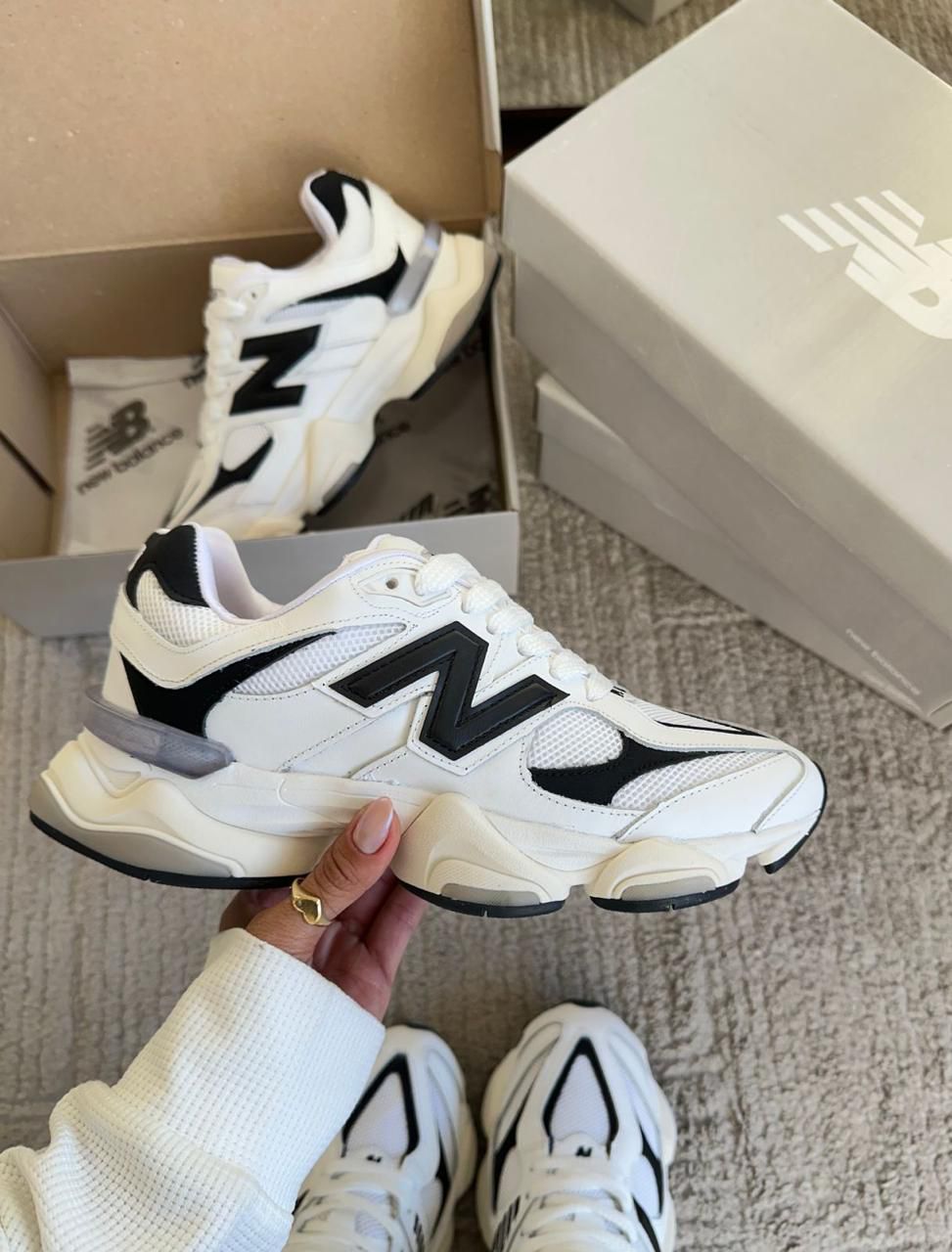 Tênis Balance 9060 Branco Preto Couro Legítimo