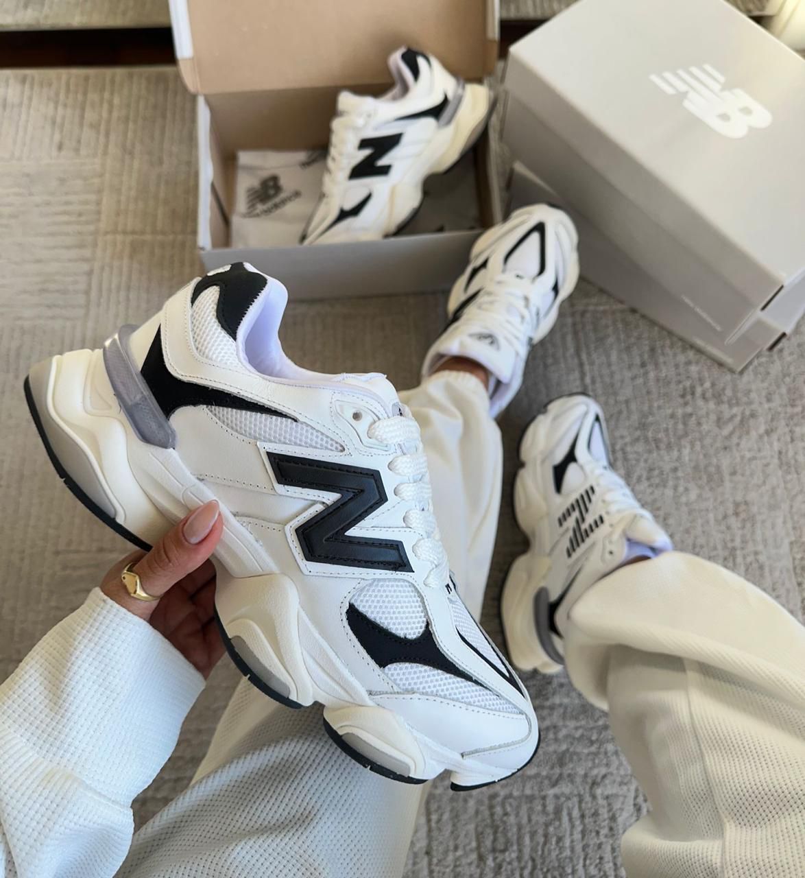 Tênis Balance 9060 Branco Preto Couro Legítimo