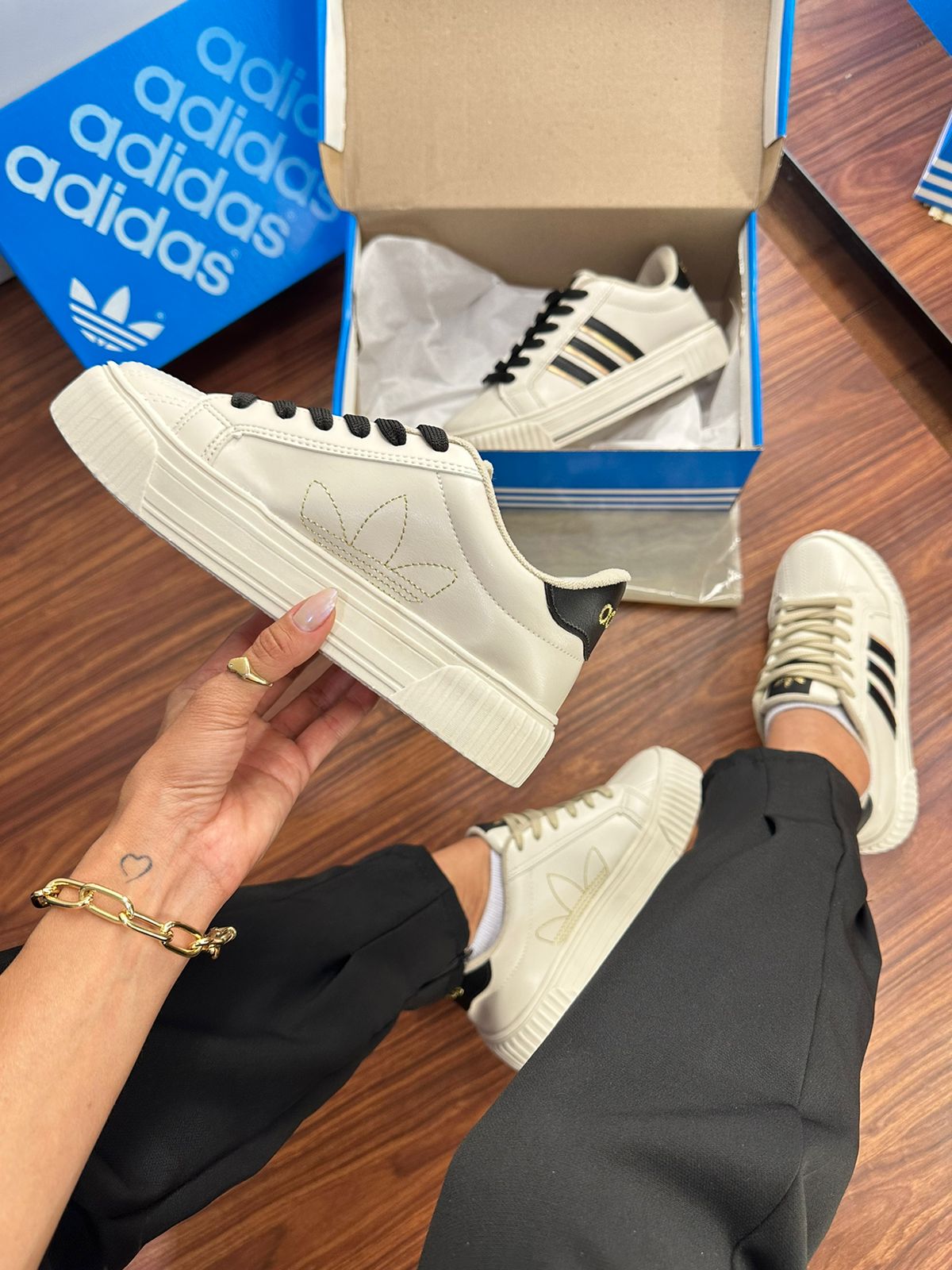 Tênis Ad Luxo Slim Off