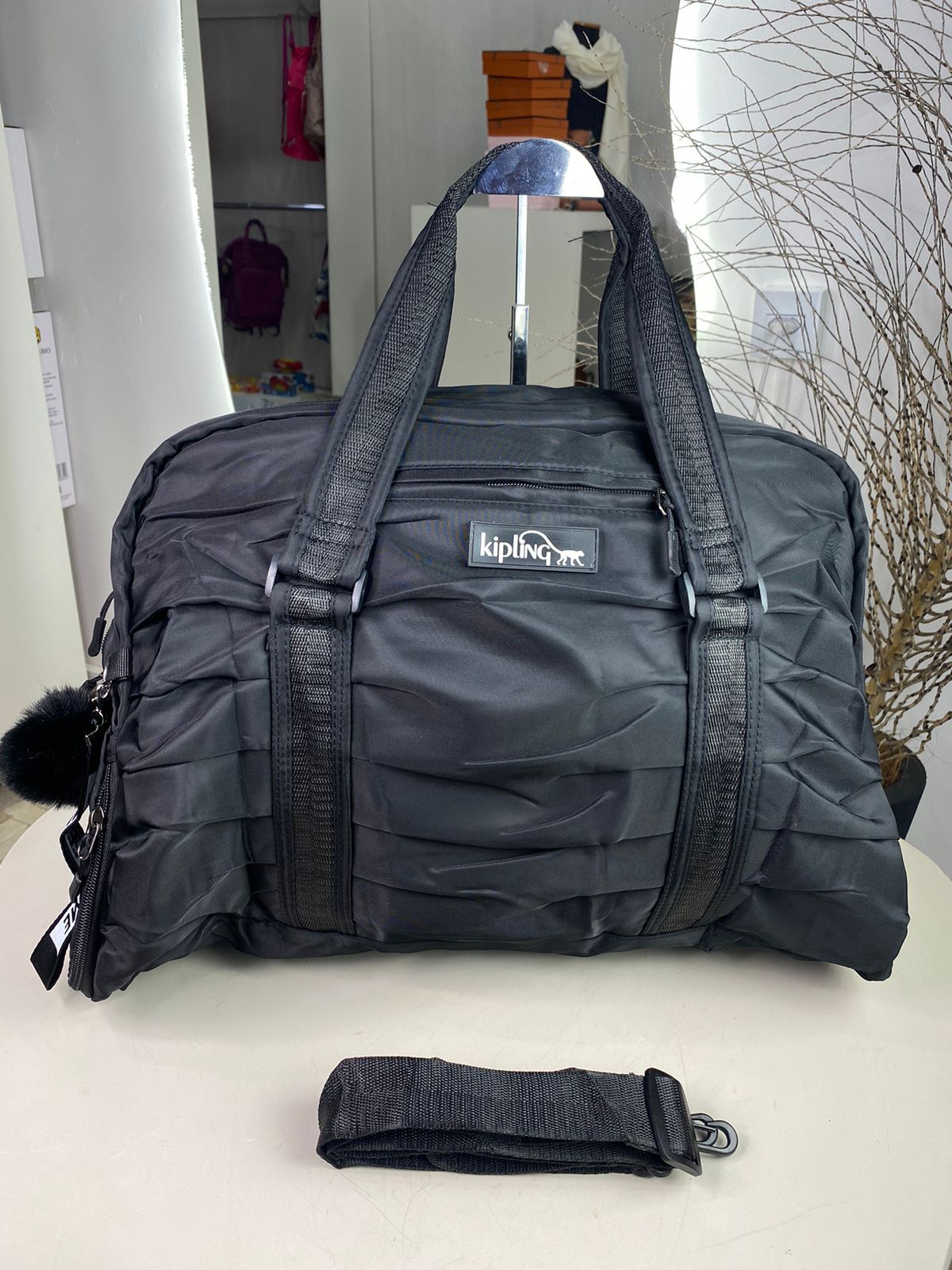 Bolsa Mala KPLG- Pompom