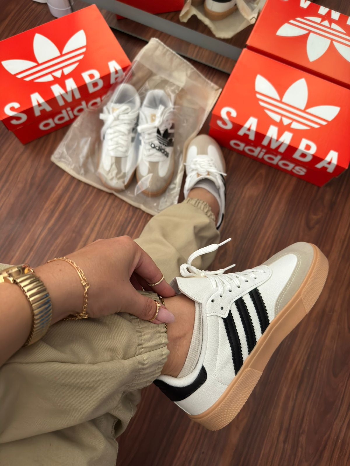 Tênis Samba Retrô Branco e Preto