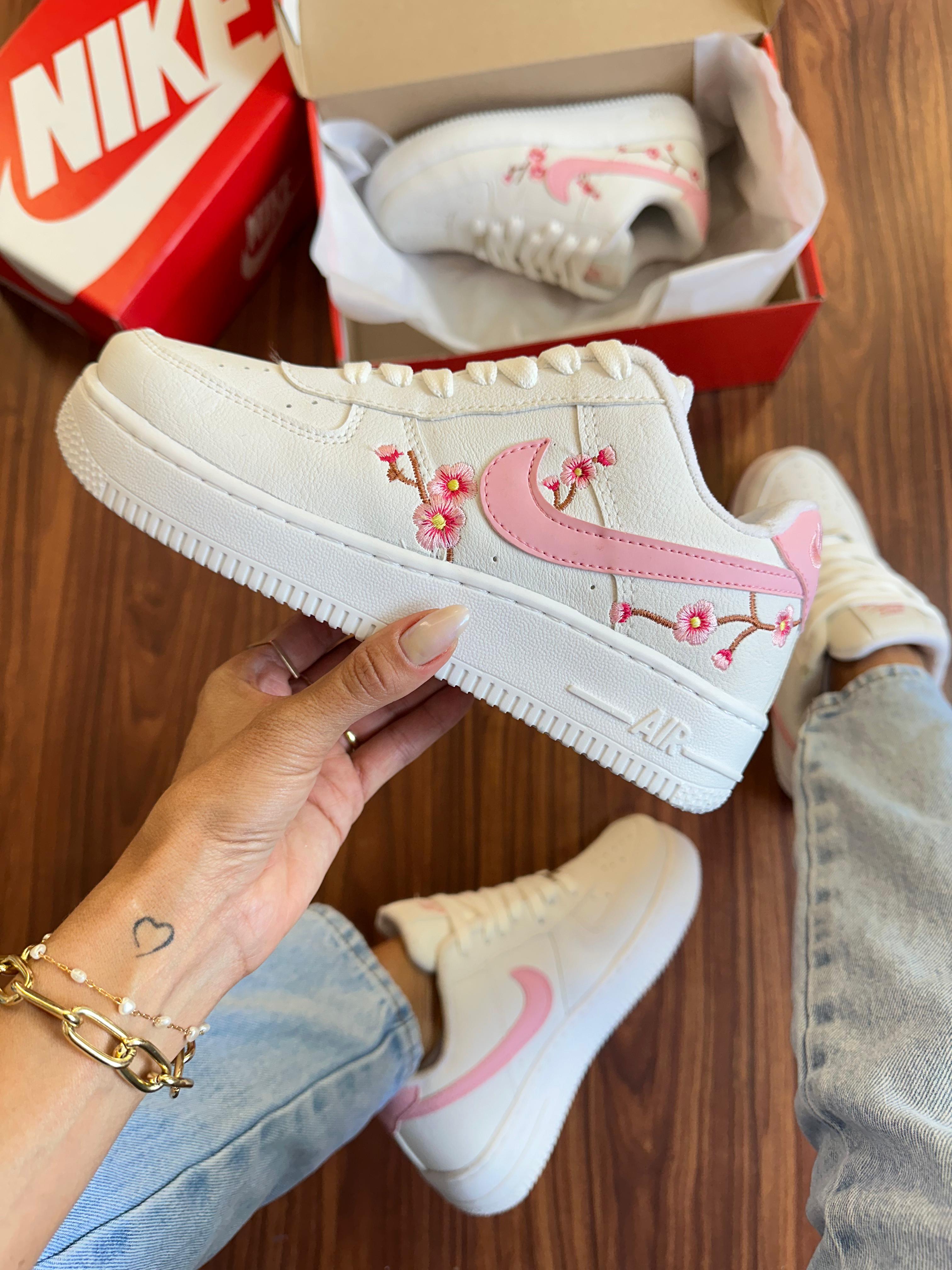 Tênis Air Force Floral Rosa