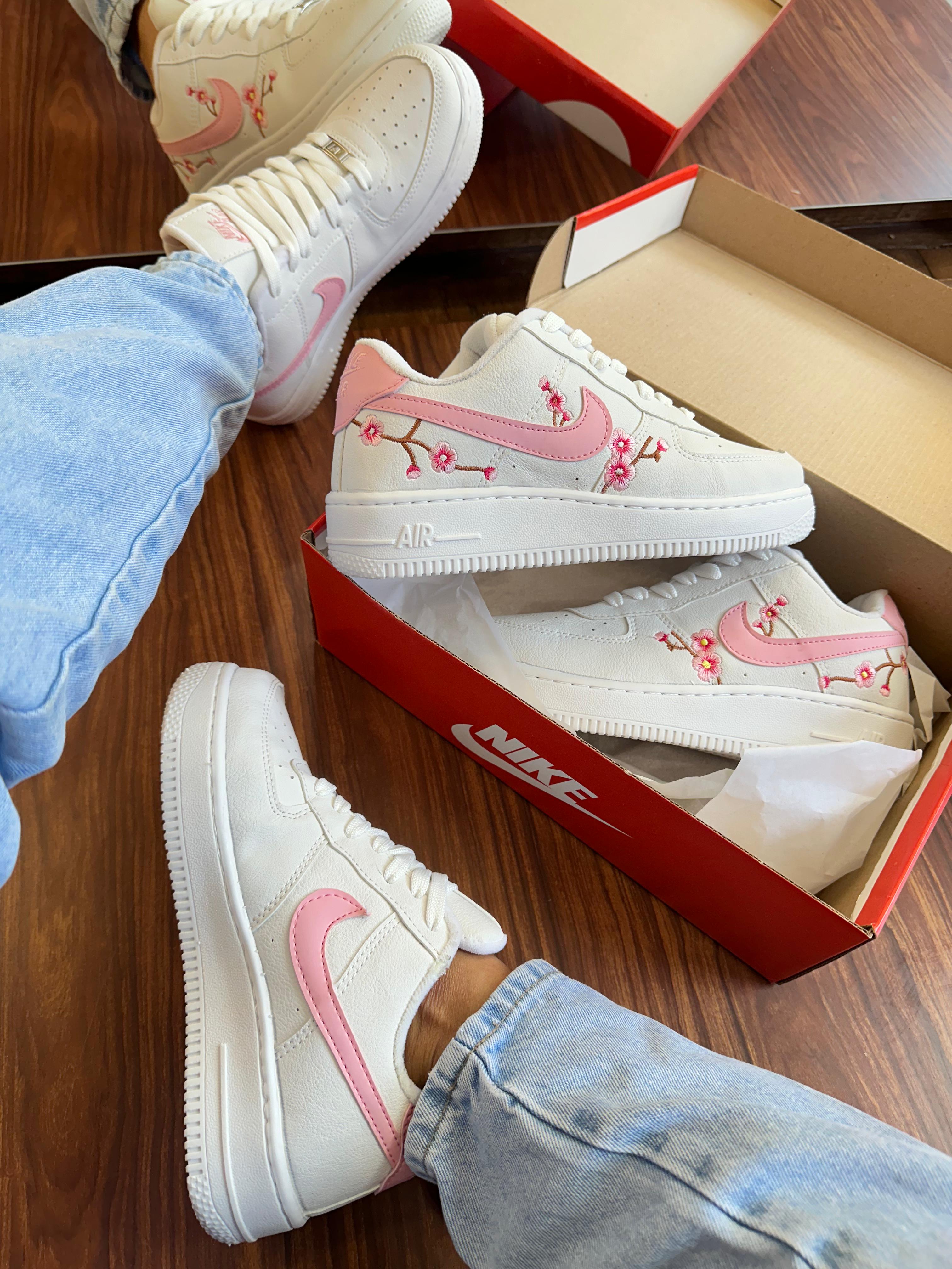 Tênis Air Force Floral Rosa