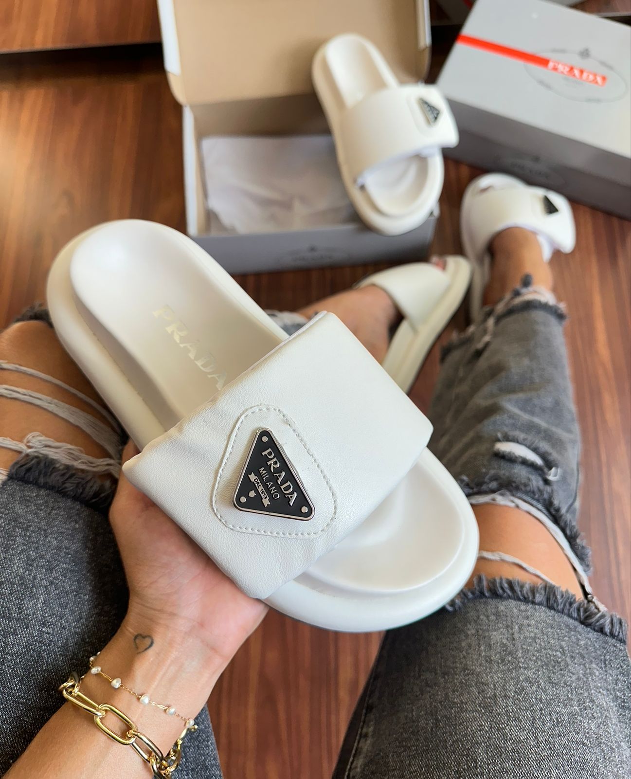 Slid Insp. Prada Branco