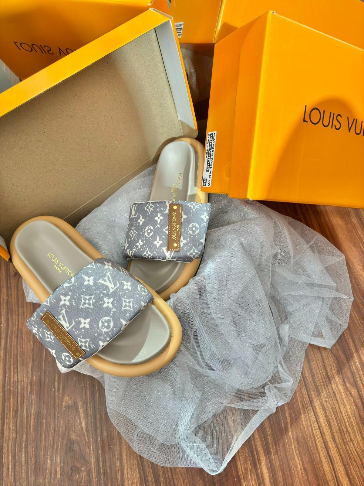 Slid Insp. LV Pillow Cinza