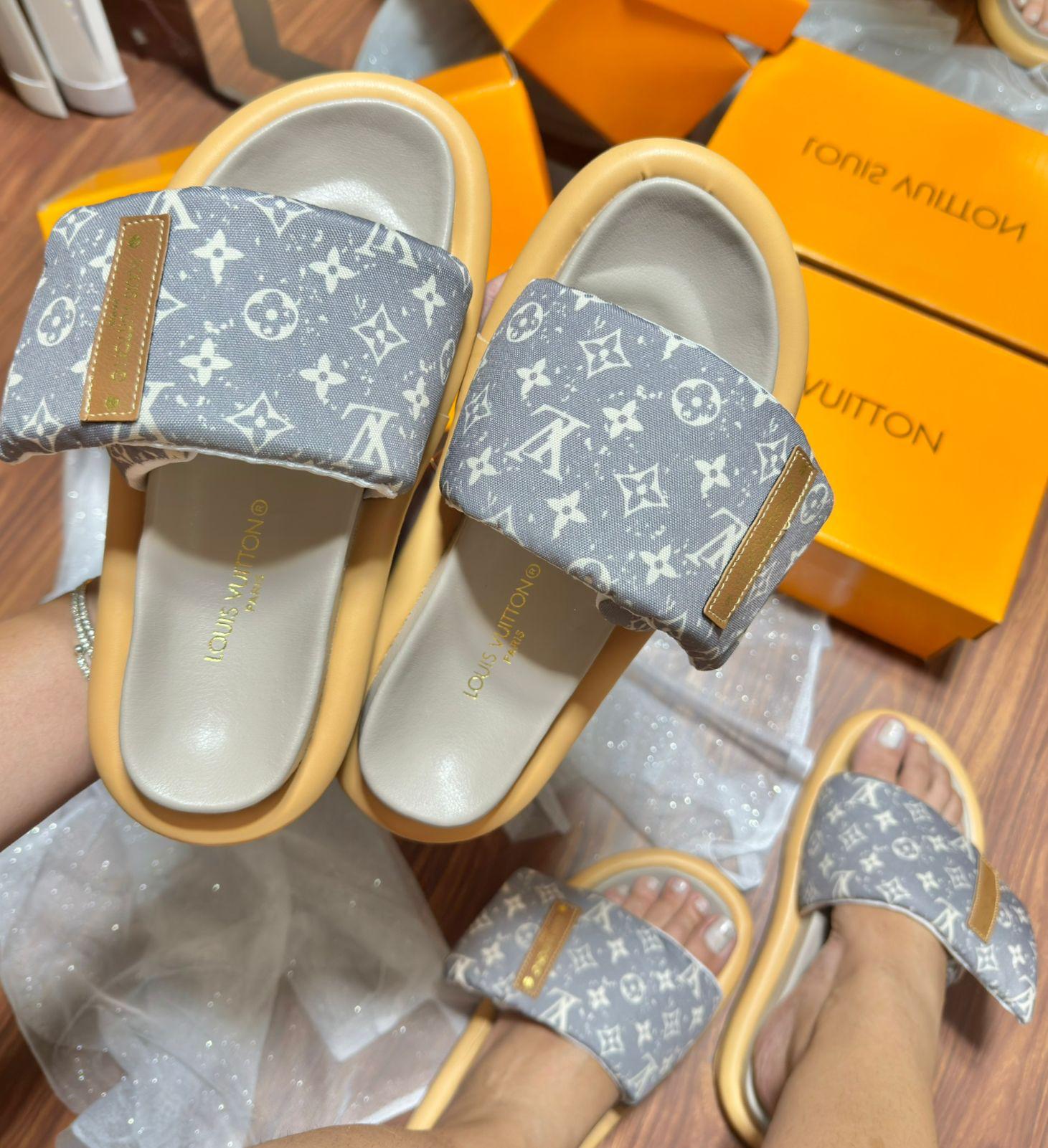 Slid Insp. LV Pillow Cinza