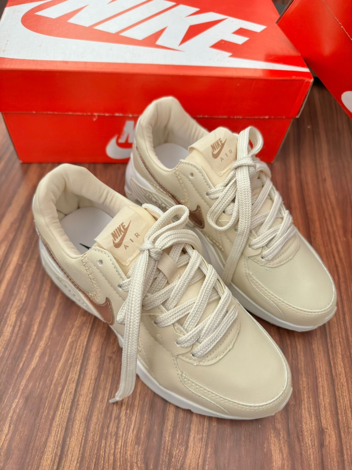 Tênis Air Max 90 Excee Nude