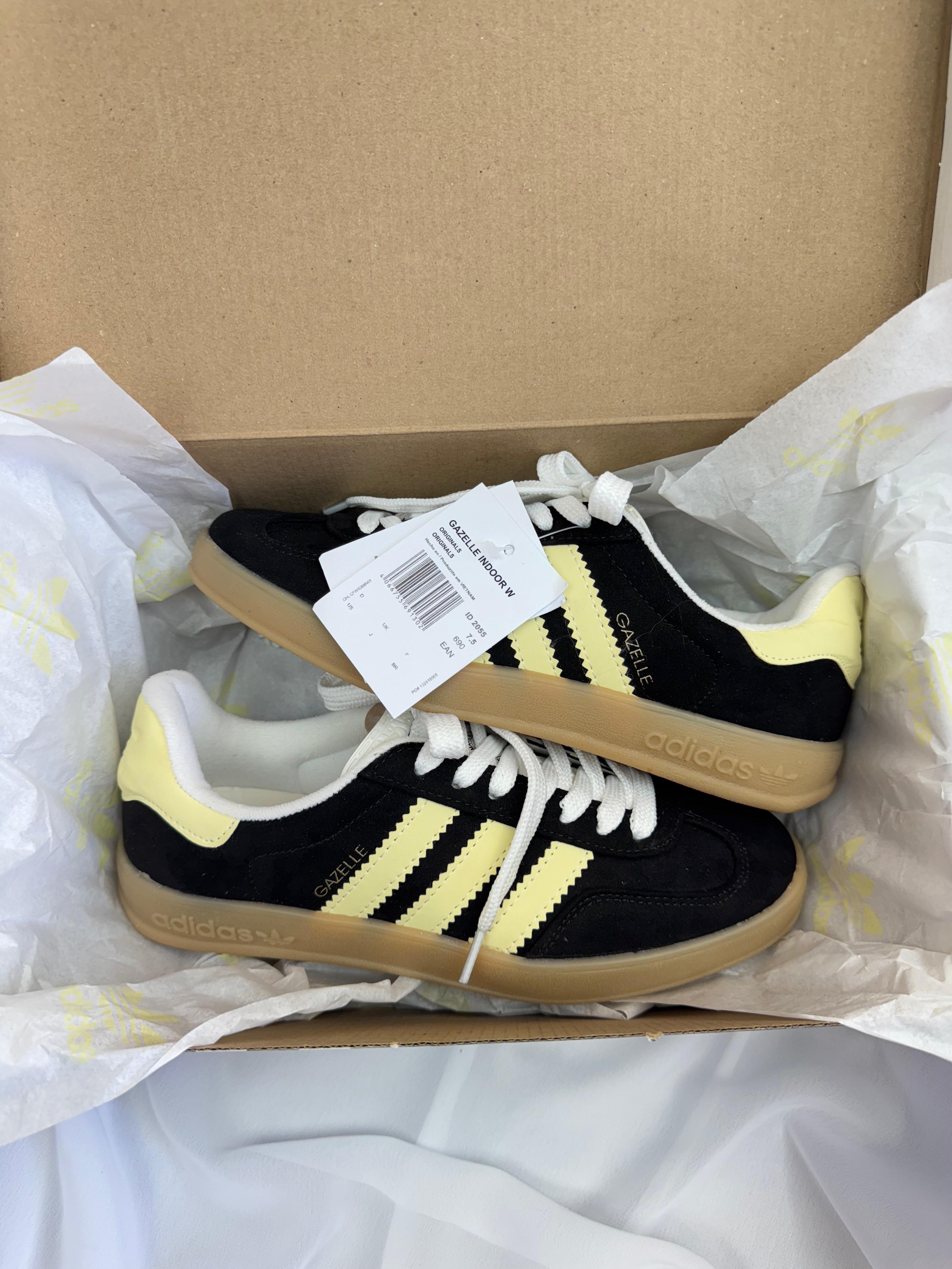 Tênis Gazelle Preto Camurça