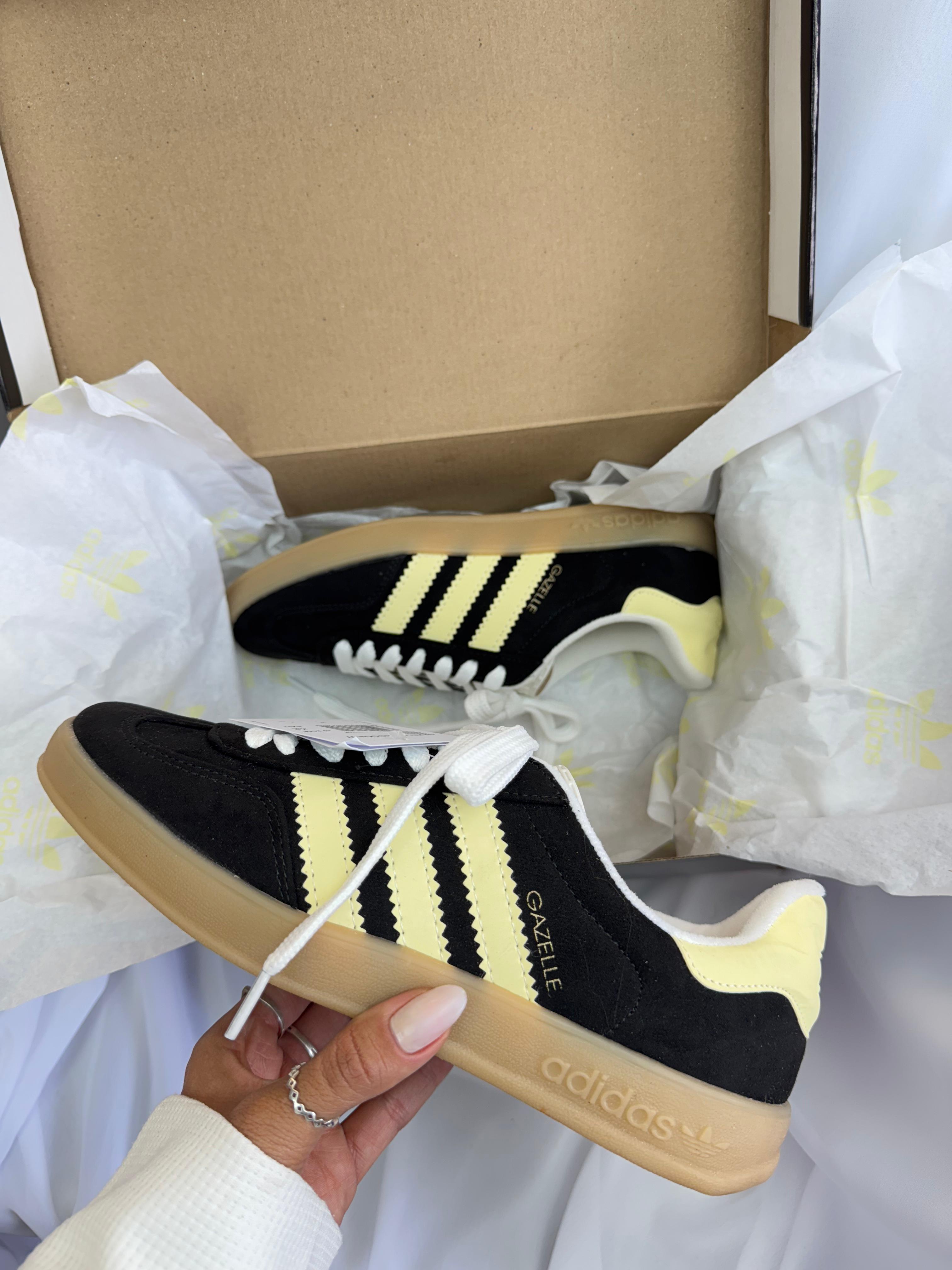 Tênis Gazelle Preto Camurça
