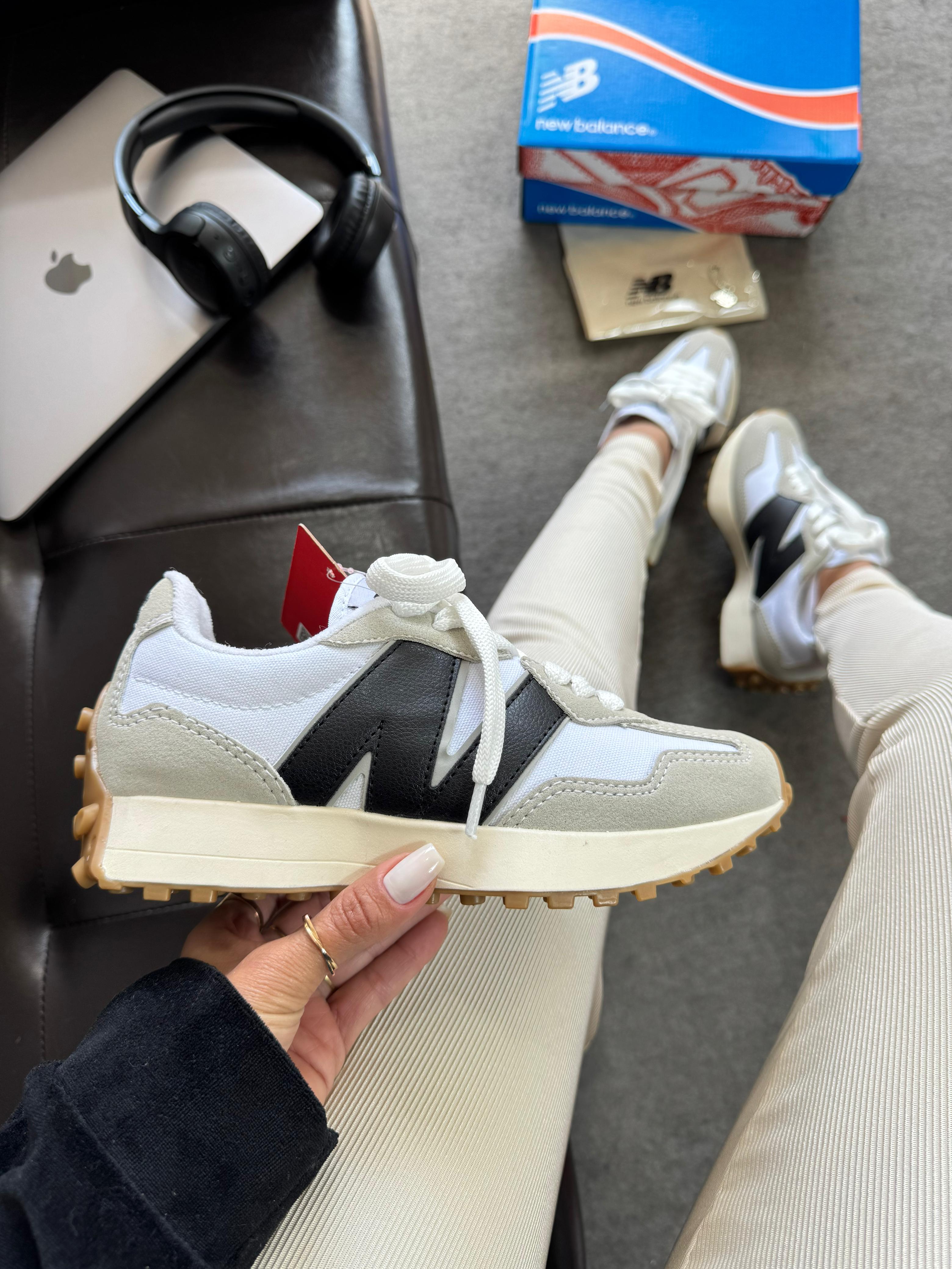 Tênis Balance 327 Branco Preto