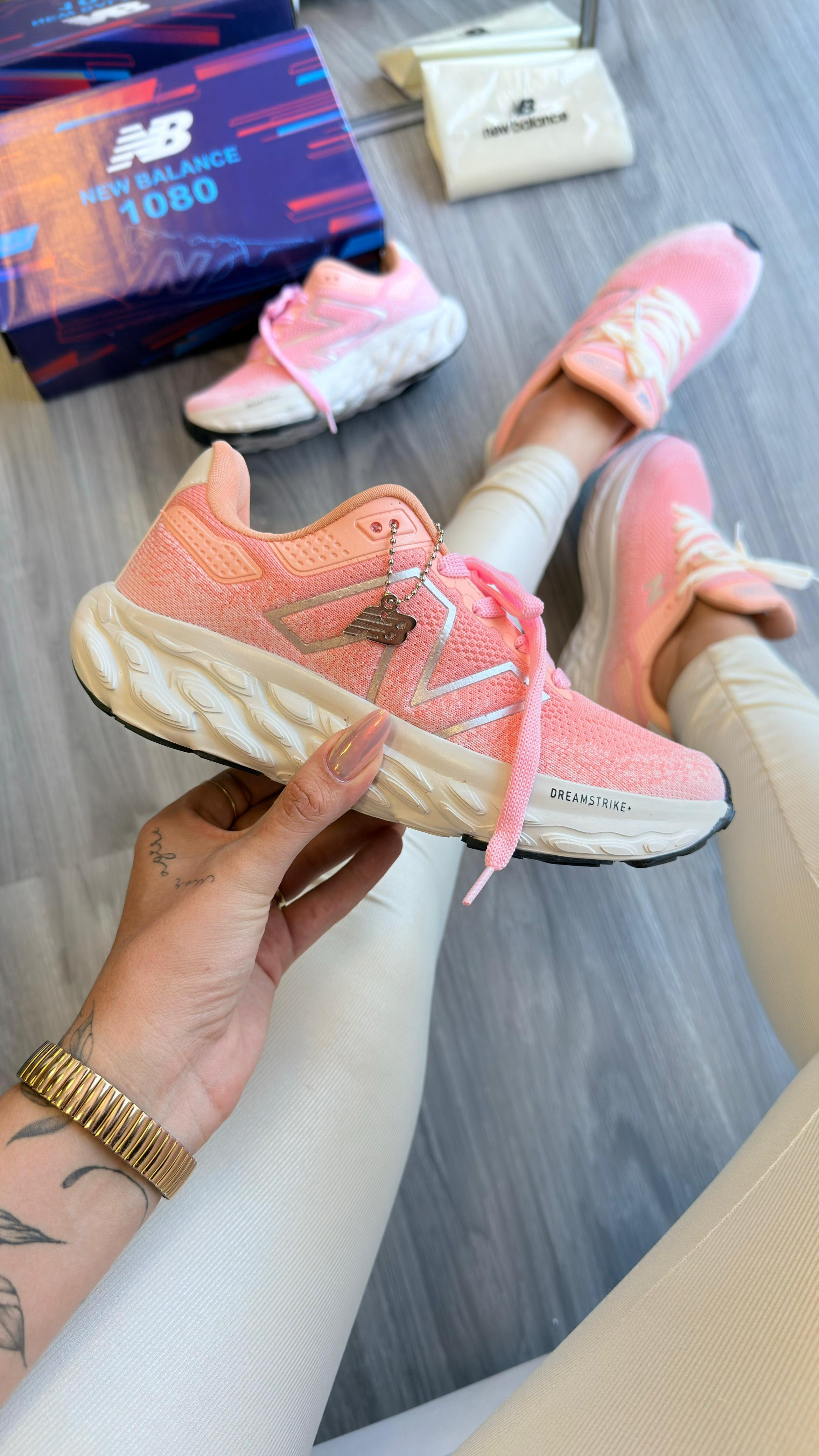 Tênis Balance 1080 Rosa