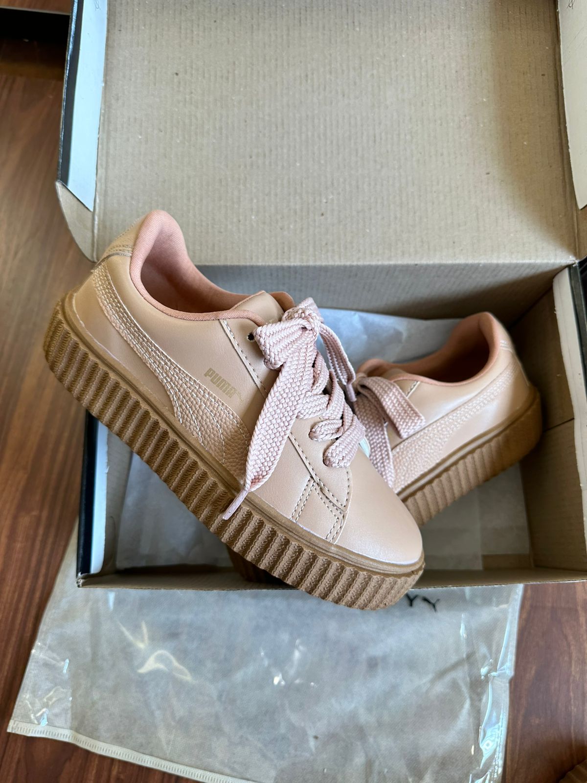 Tênis P. Fenty Nude