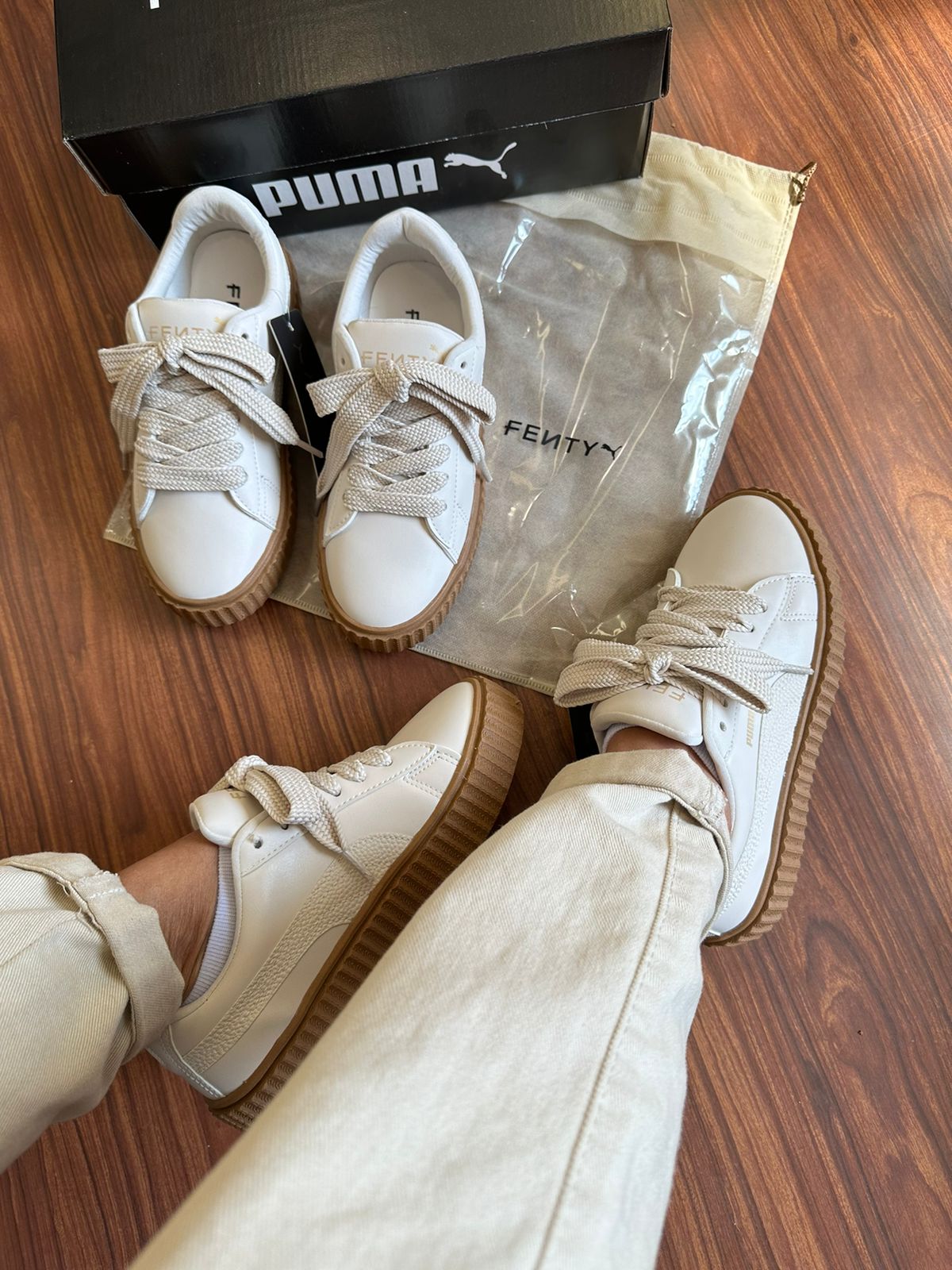 Tênis P. Fenty Off White
