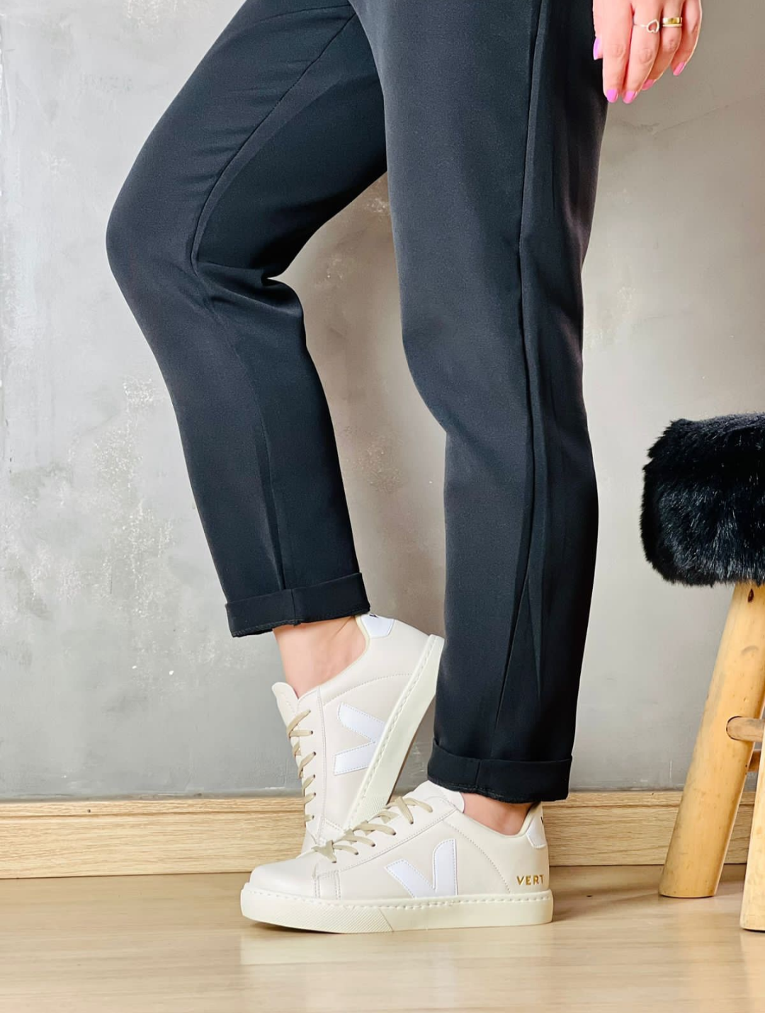 Tênis V Off White/ Branco Cadarço