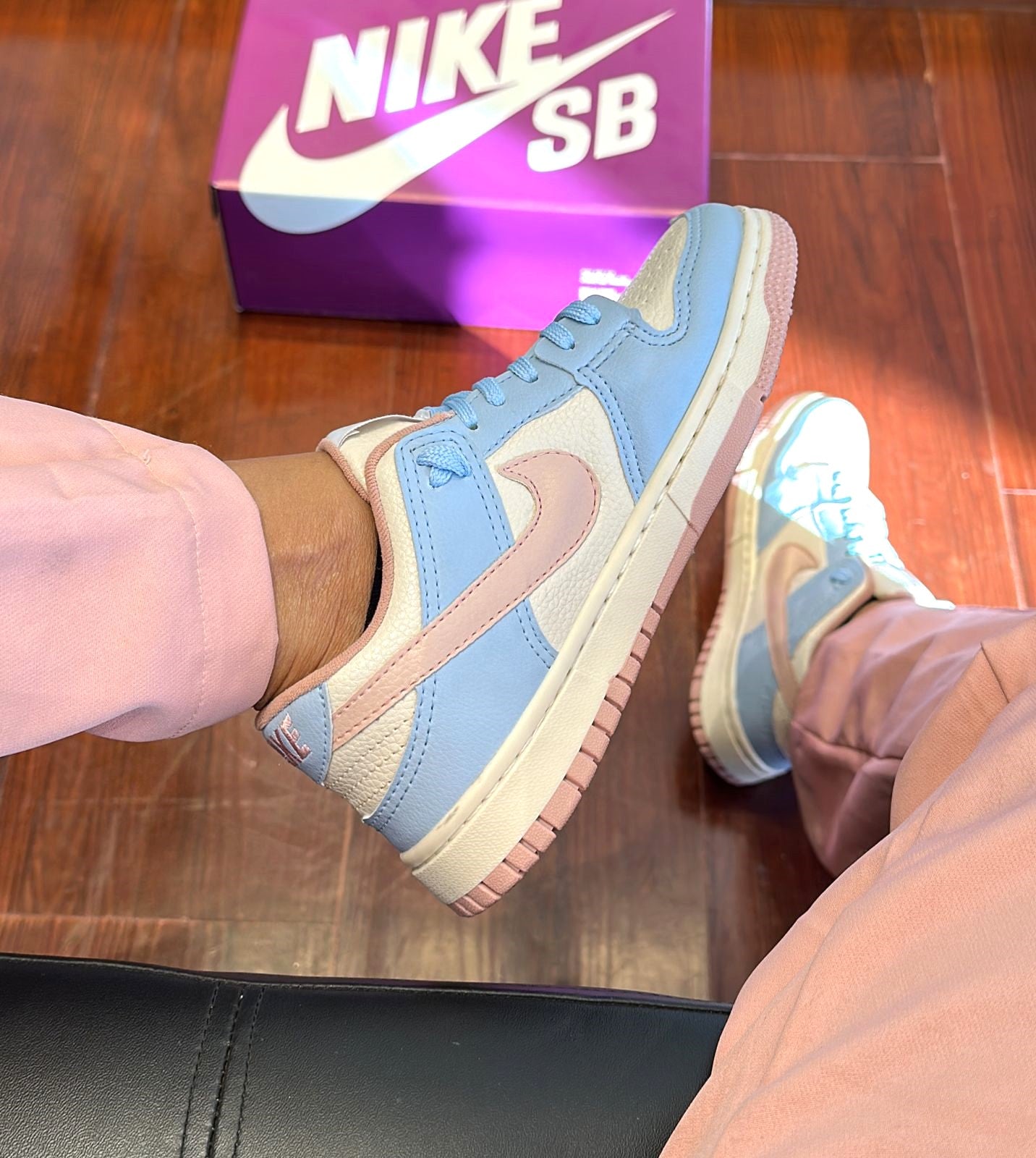 Tênis Azul + Rosa Bebê