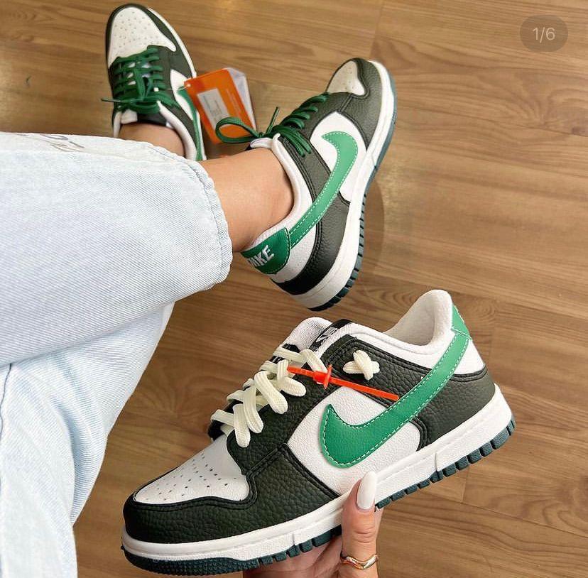 Tênis Branco Verde Militar
