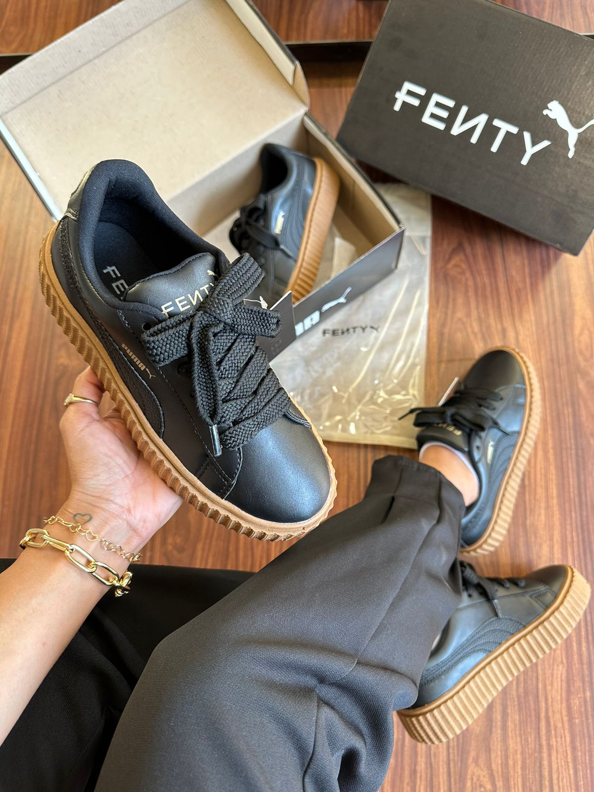 Tênis P. Fenty Preto