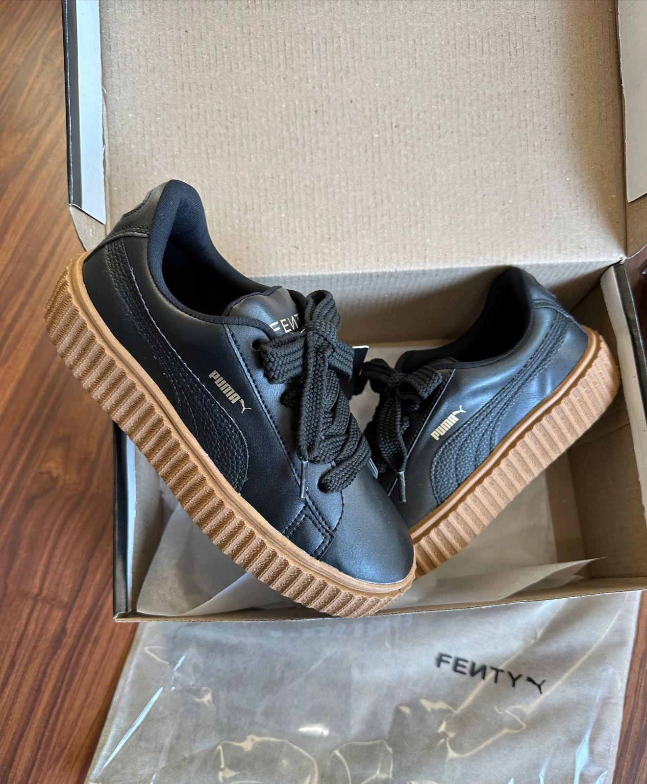 Tênis P. Fenty Preto