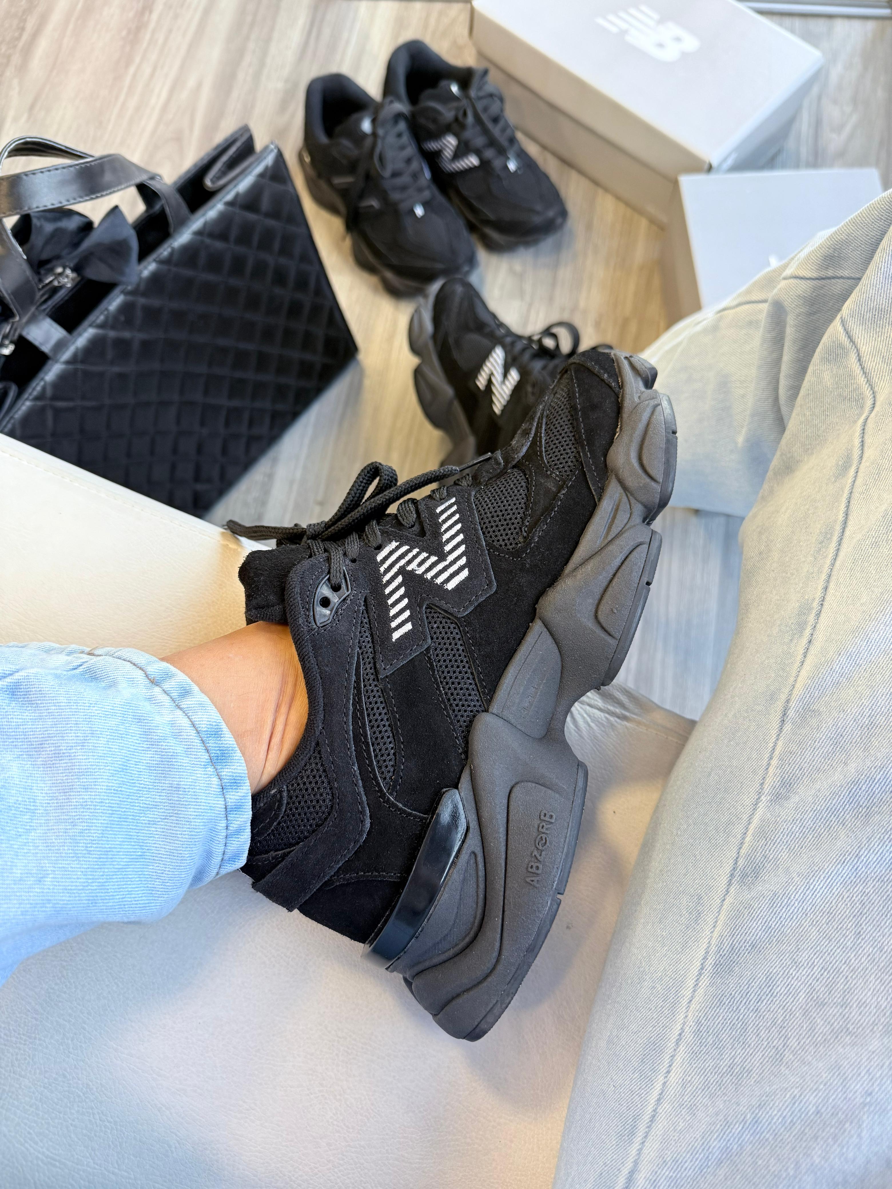 Tênis Balance 9060 Preto Couro Legítimo
