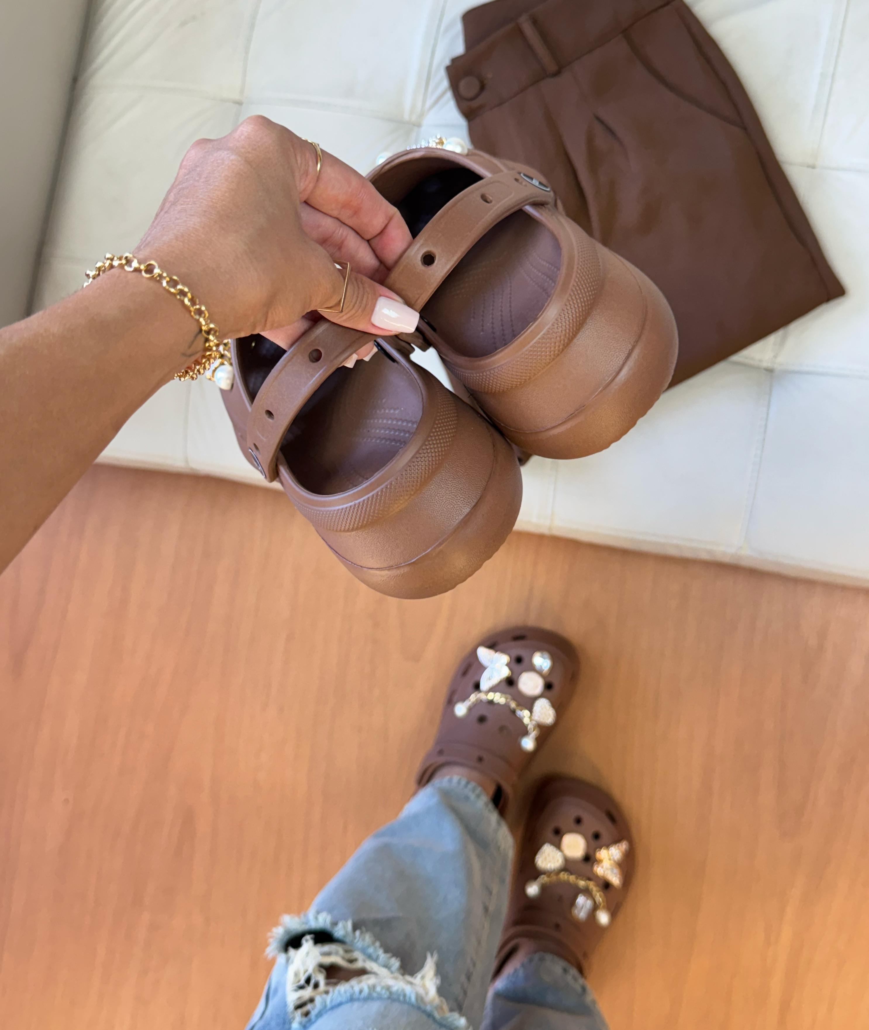 Babuche Bottons Luxo