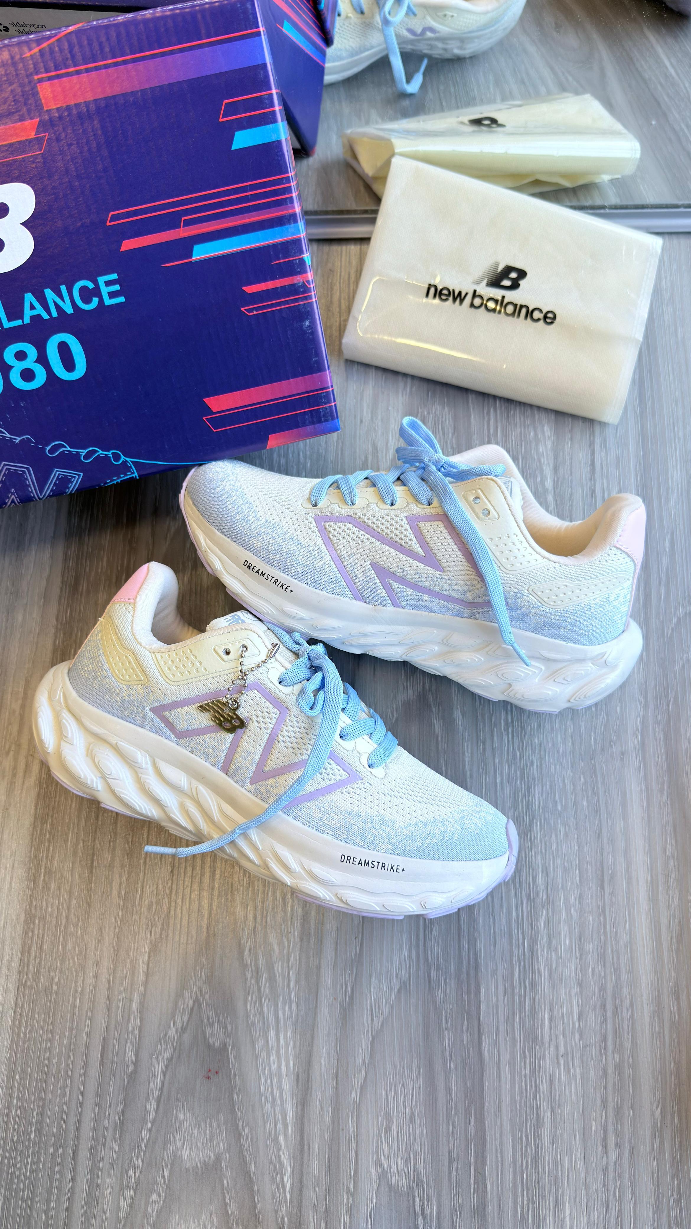 Tênis Balance 1080 Off Azul