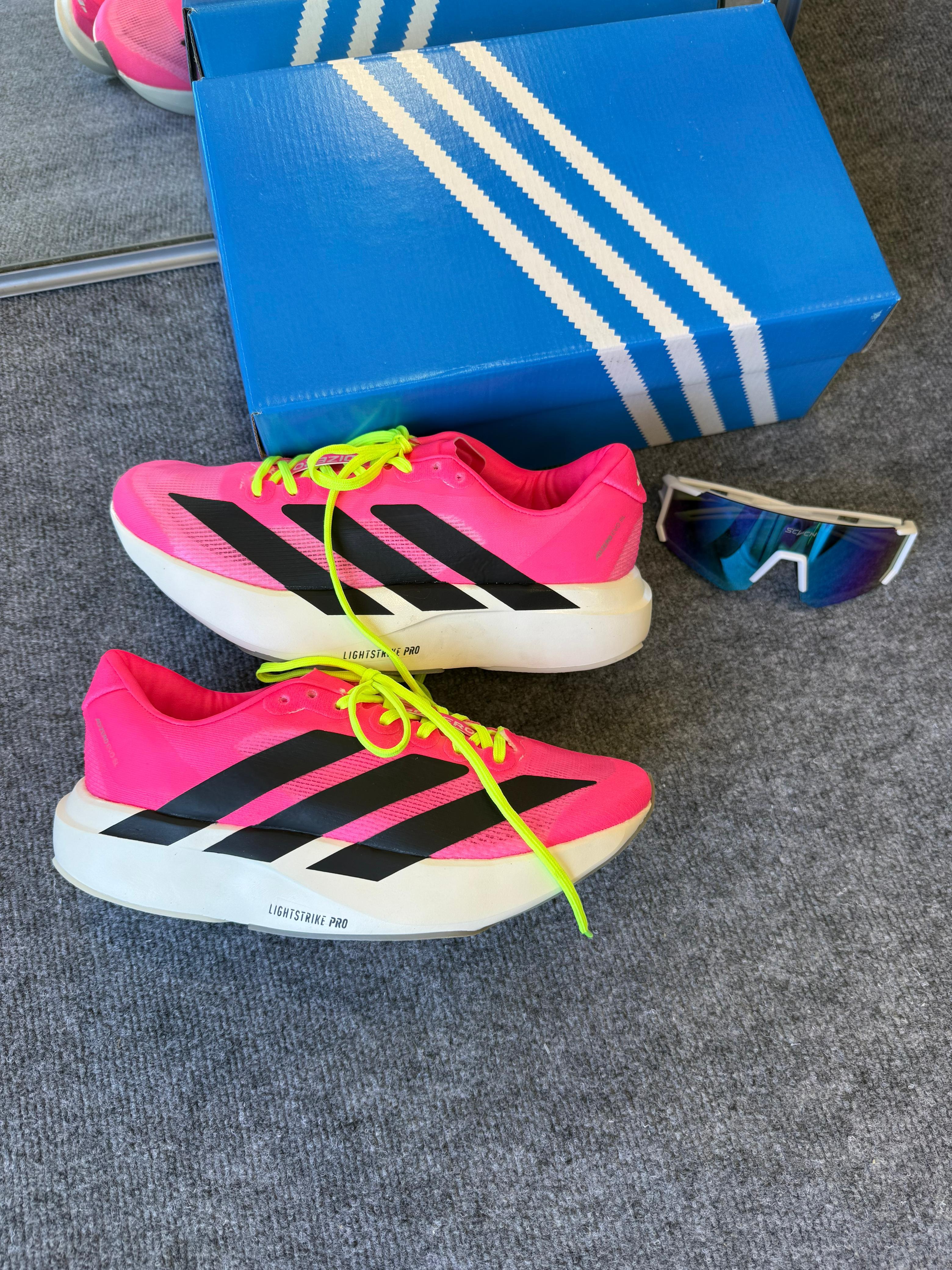 Tênis Adizero Evo SL Pink Neon