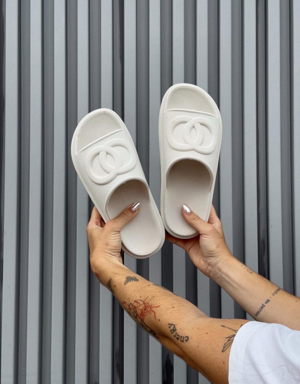 Chinelo Nuvem Insp. Gucci