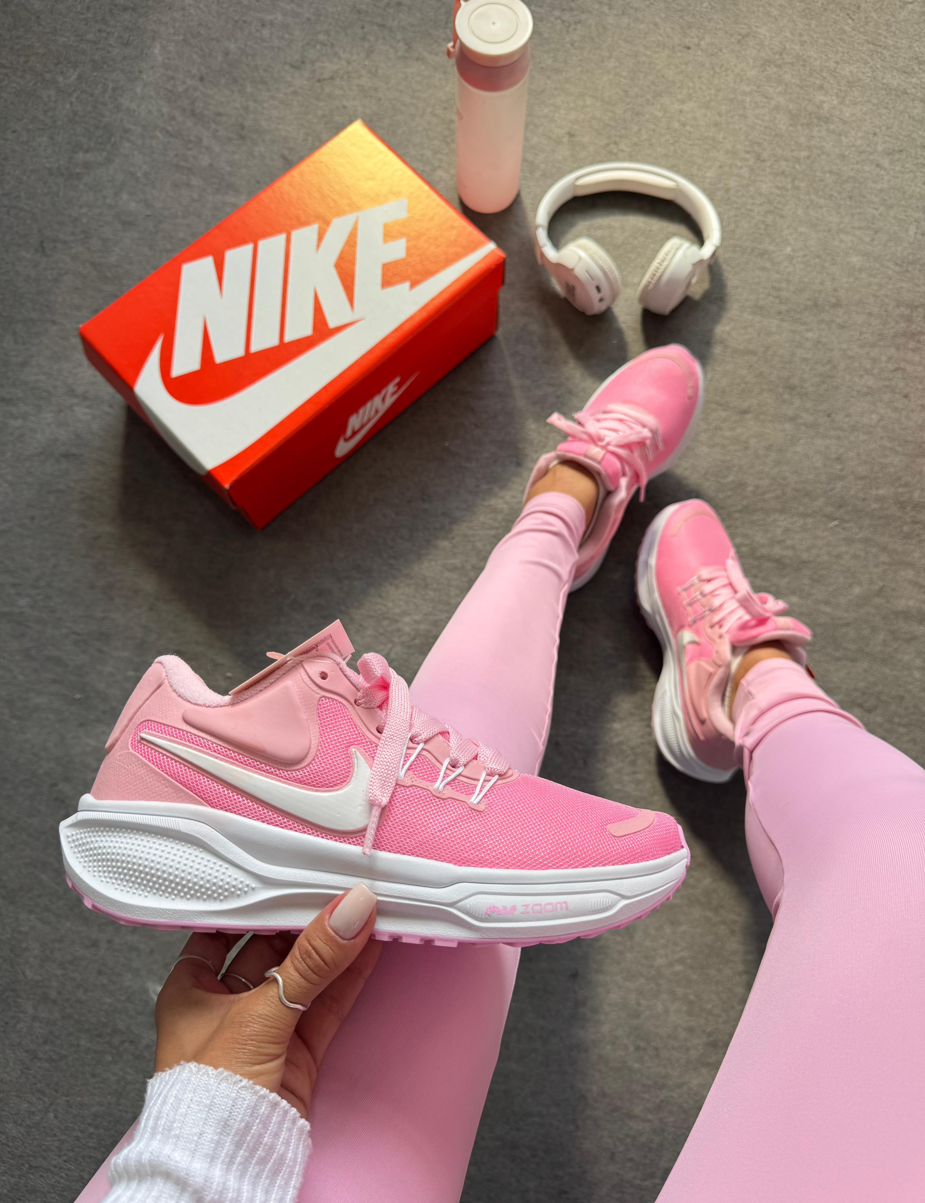 Tênis Nk Zoom Revolution Rosa