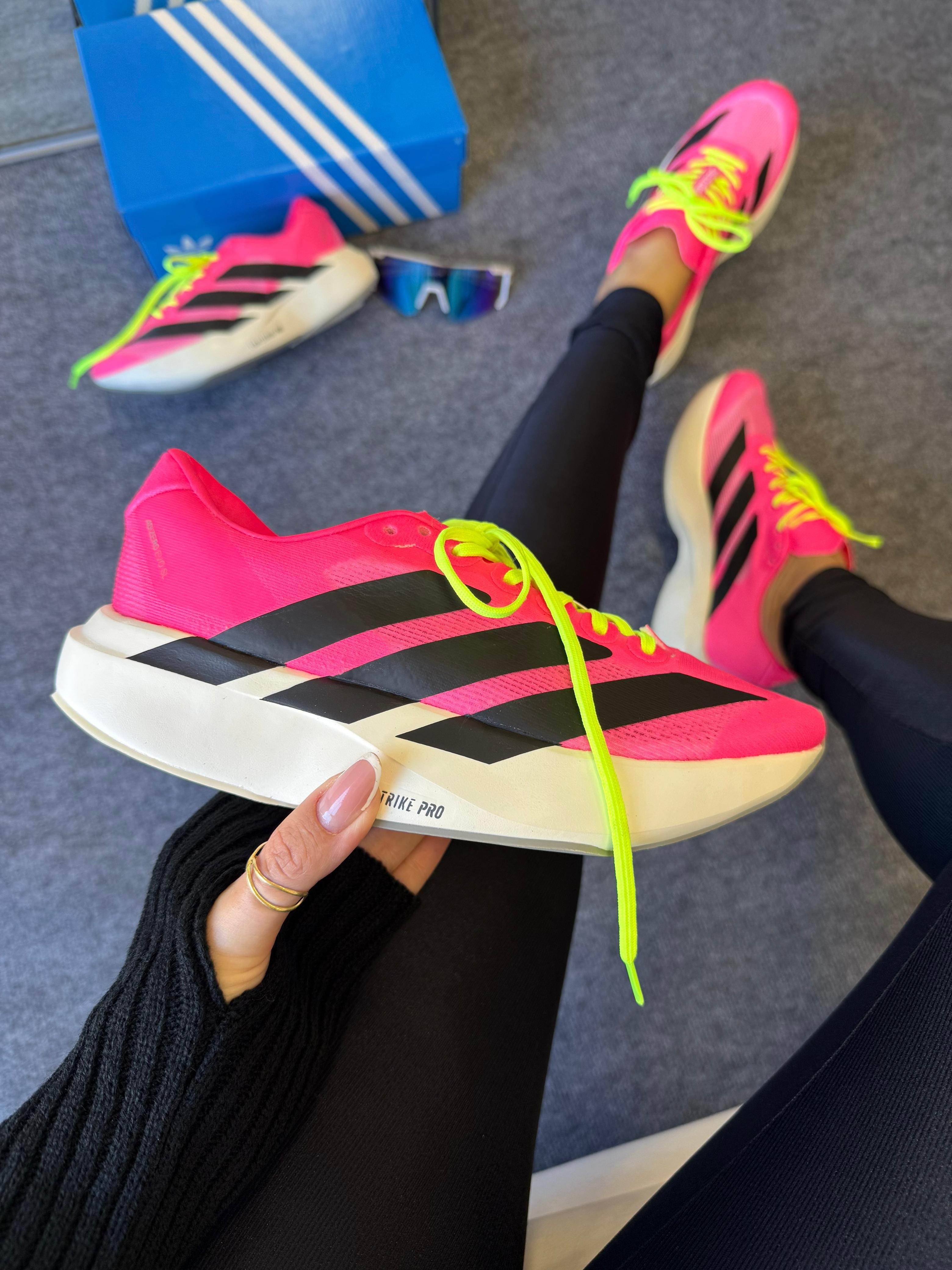 Tênis Adizero Evo SL Pink Neon