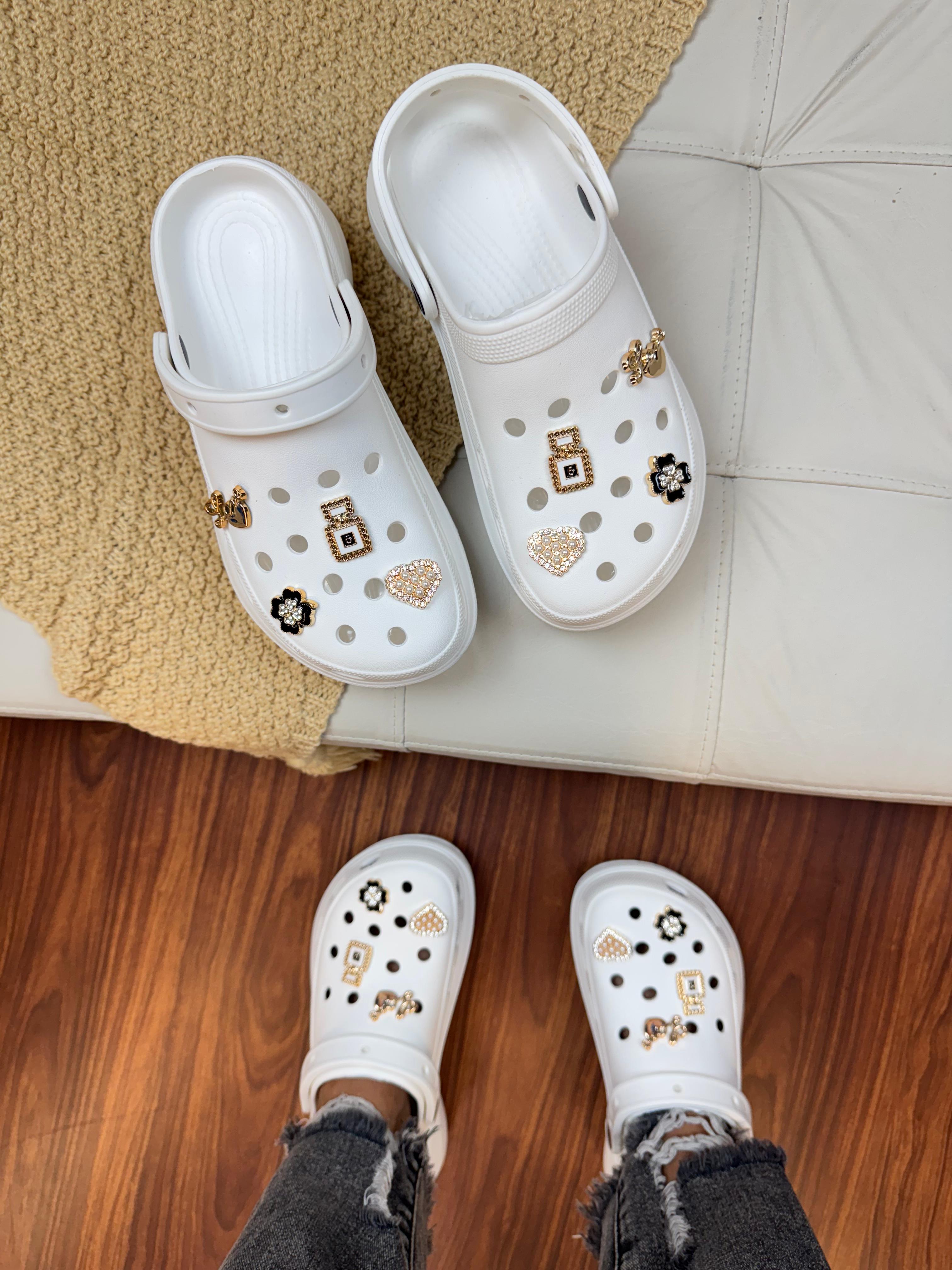 Babuche Bottons Luxo