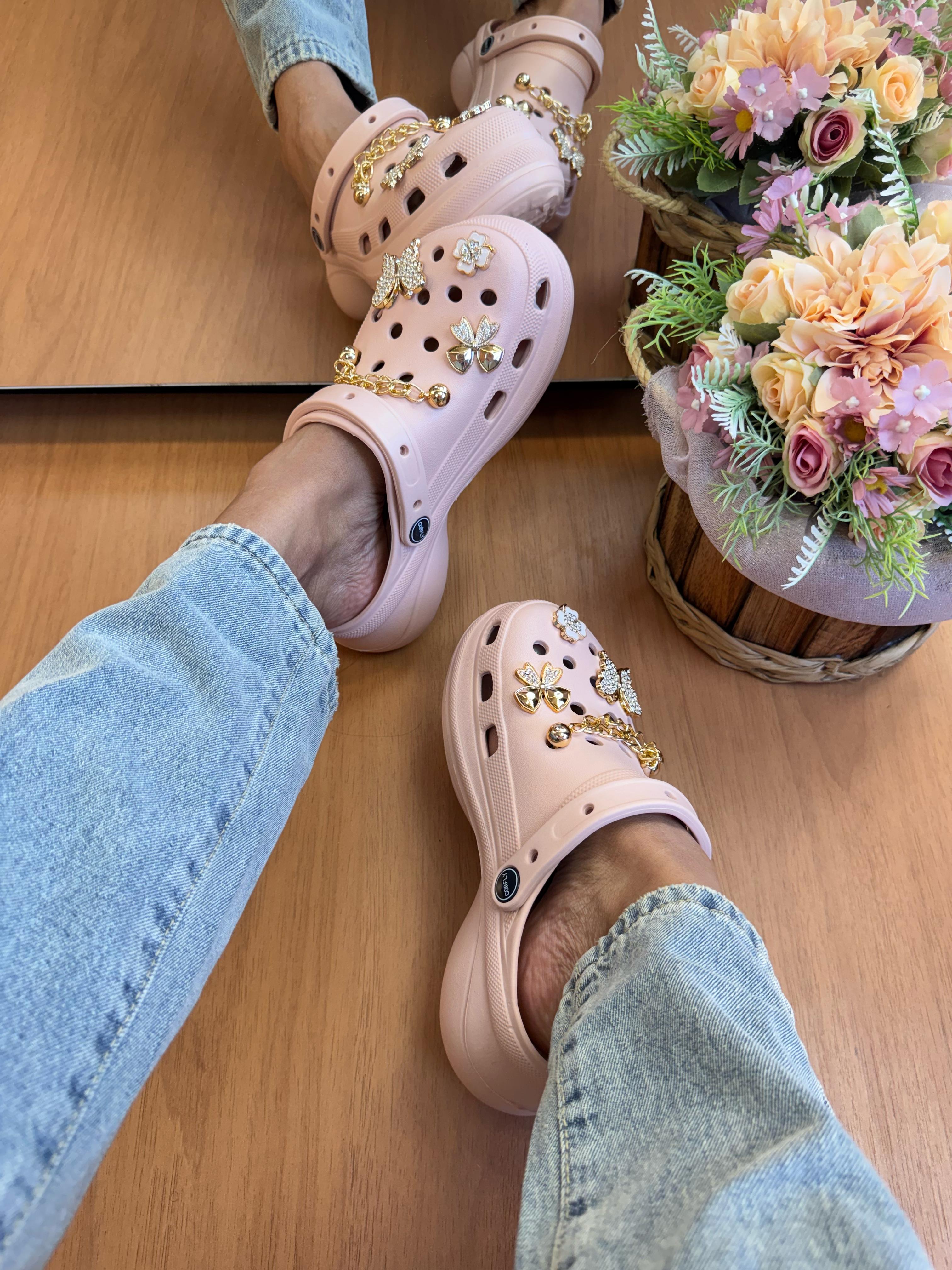 Babuche Bottons Luxo