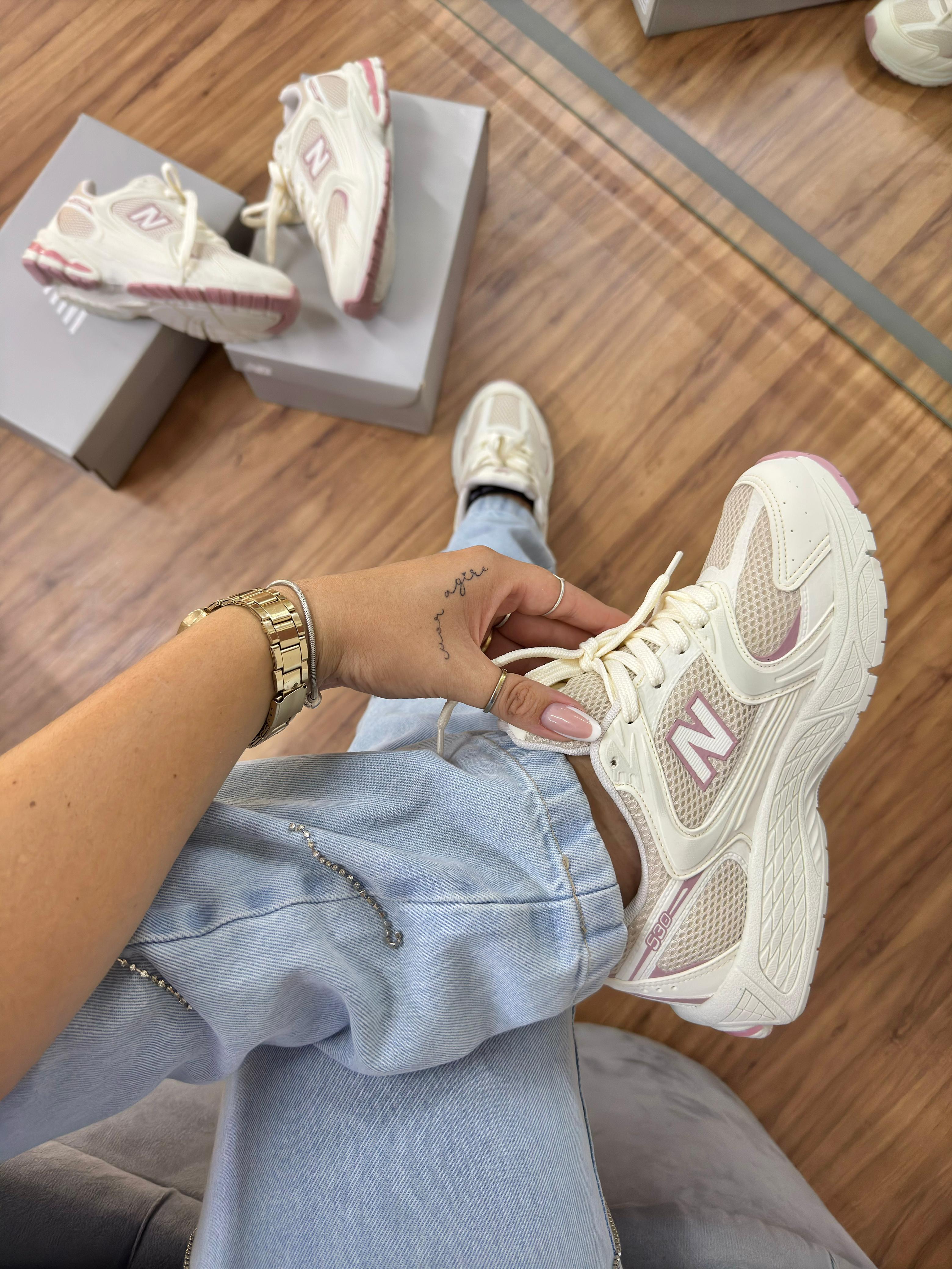 Tênis Balance 530 Turbo Off Rosa