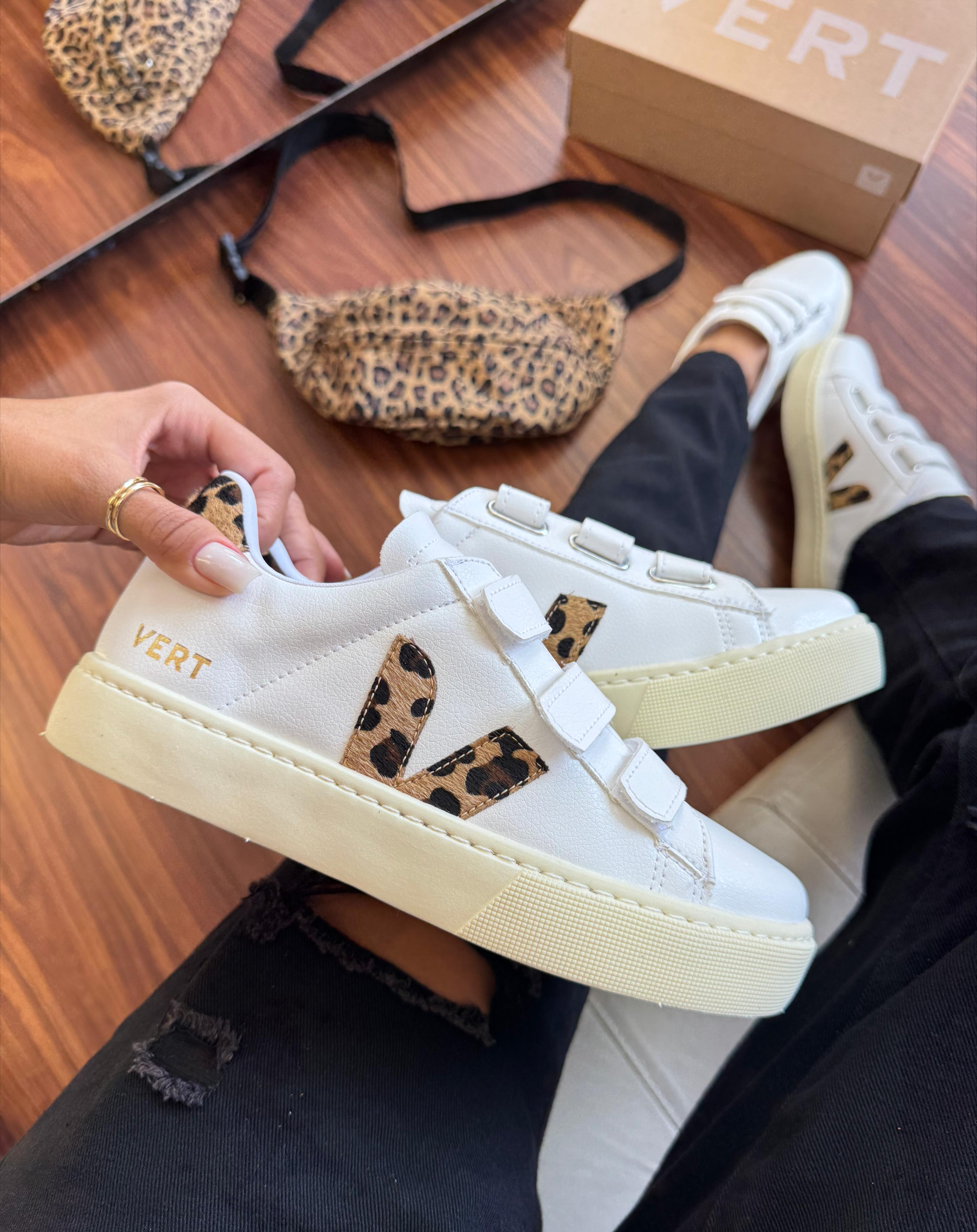 Tênis Velcro Branco Onça