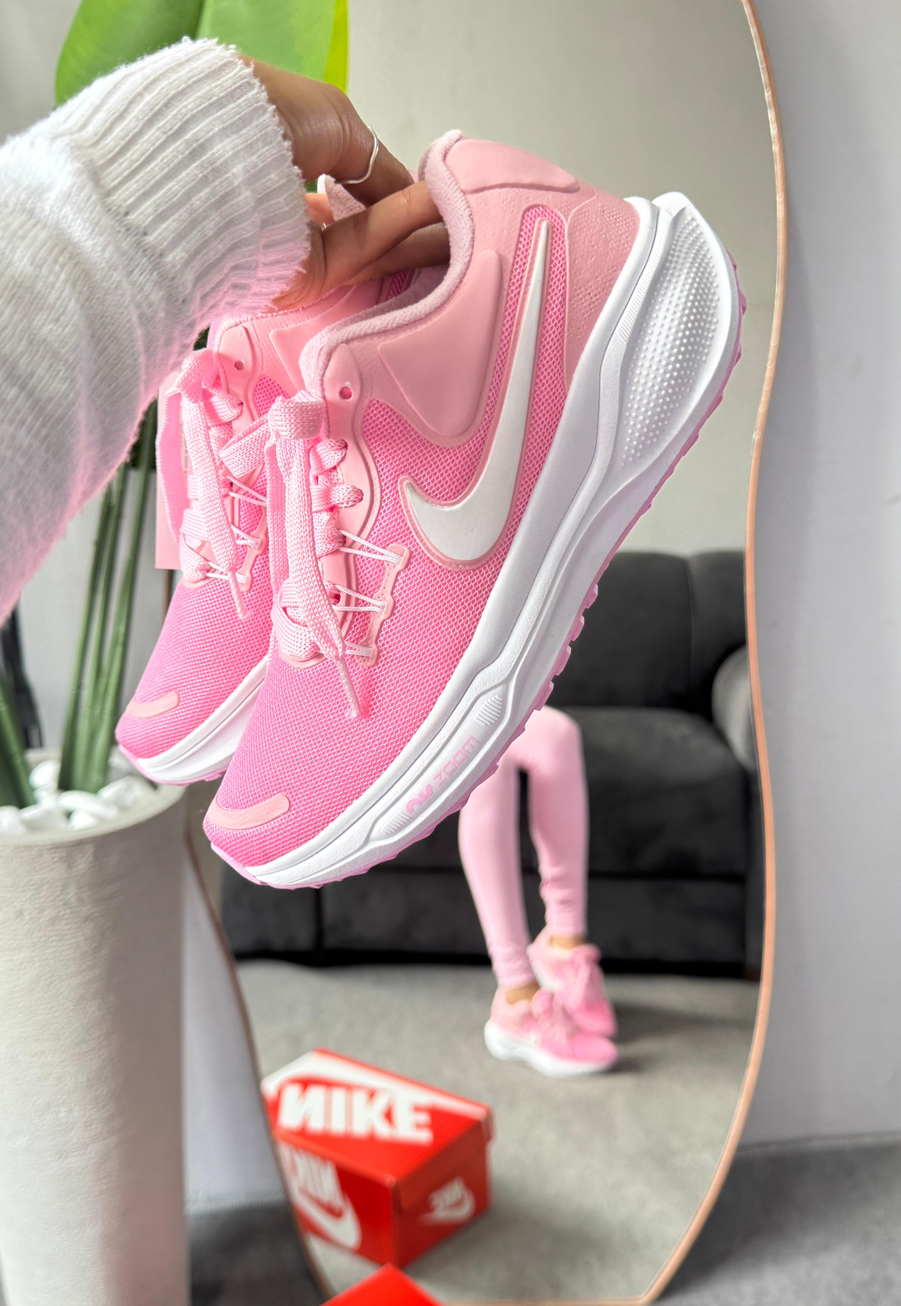 Tênis Nk Zoom Revolution Rosa