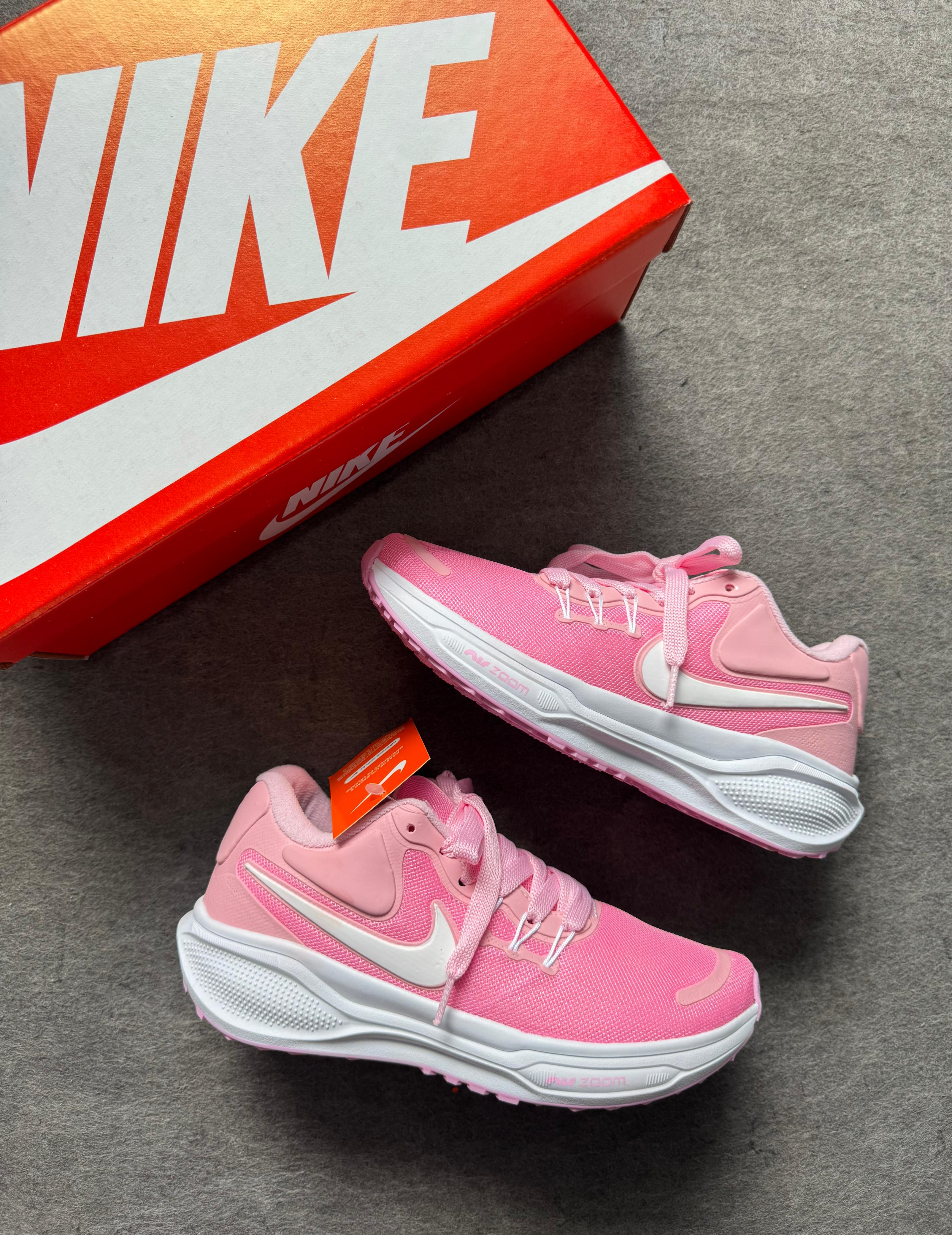 Tênis Nk Zoom Revolution Rosa