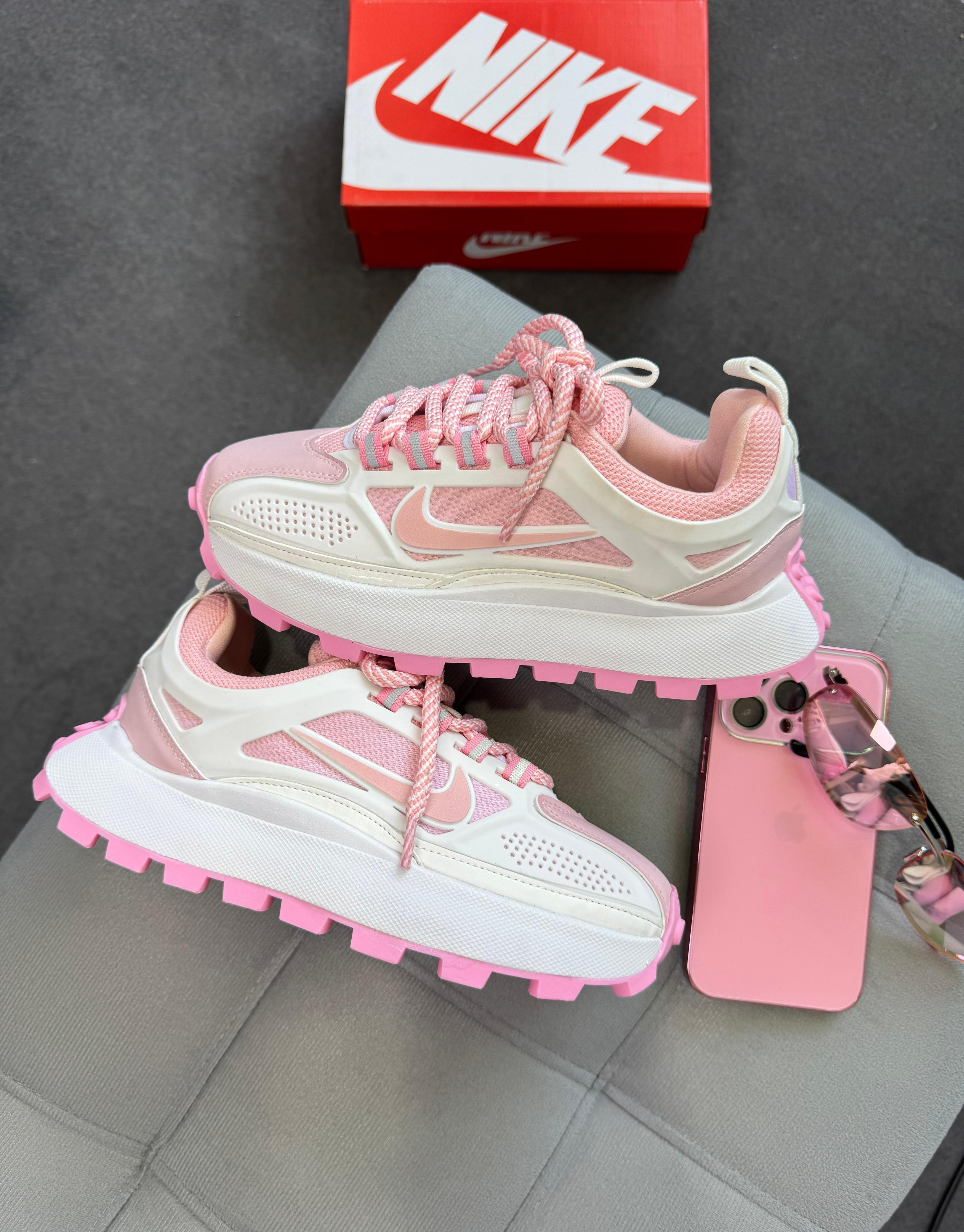 Tênis Bailleli Rosa Couro