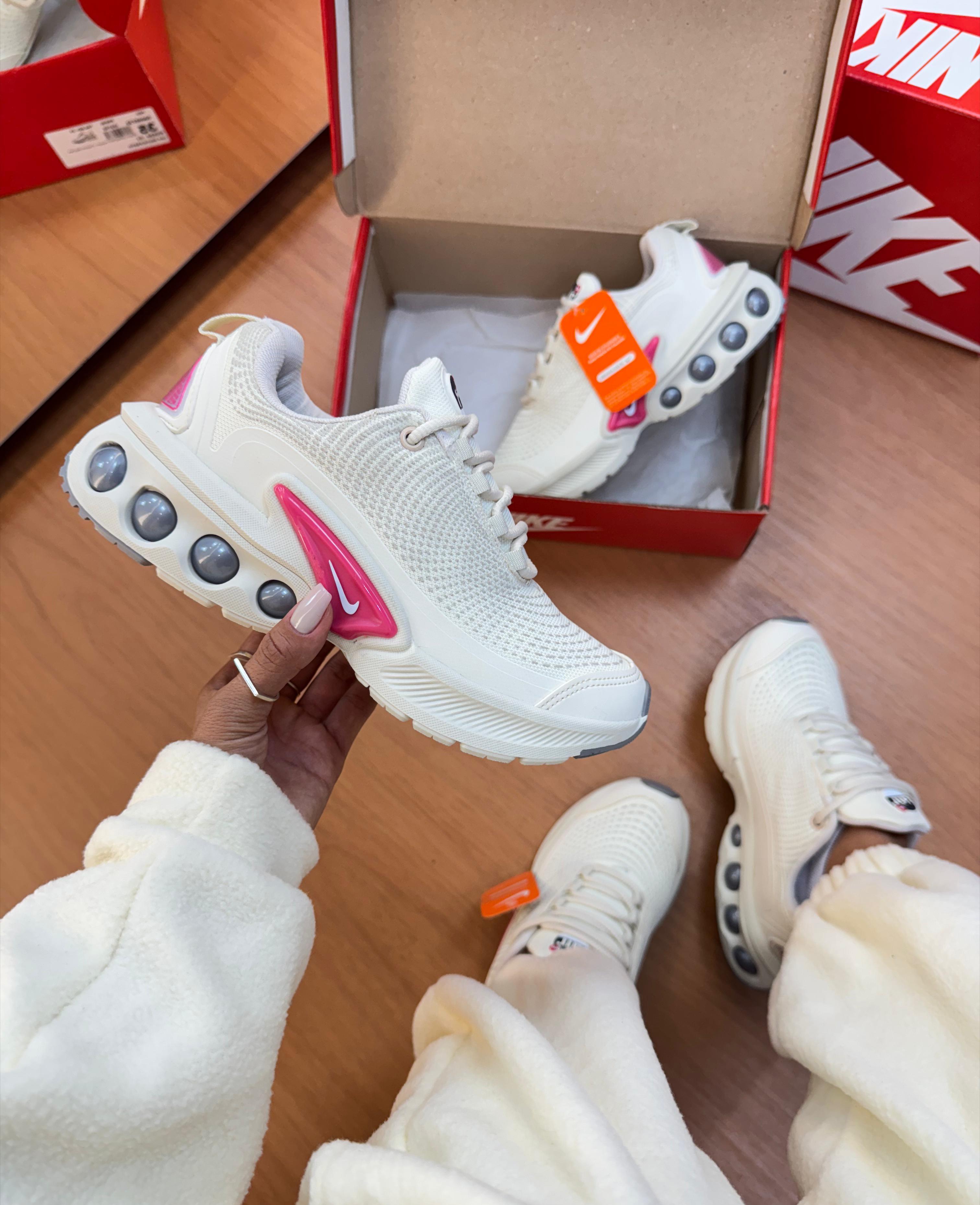 Tênis Air Max DN Off Rosa