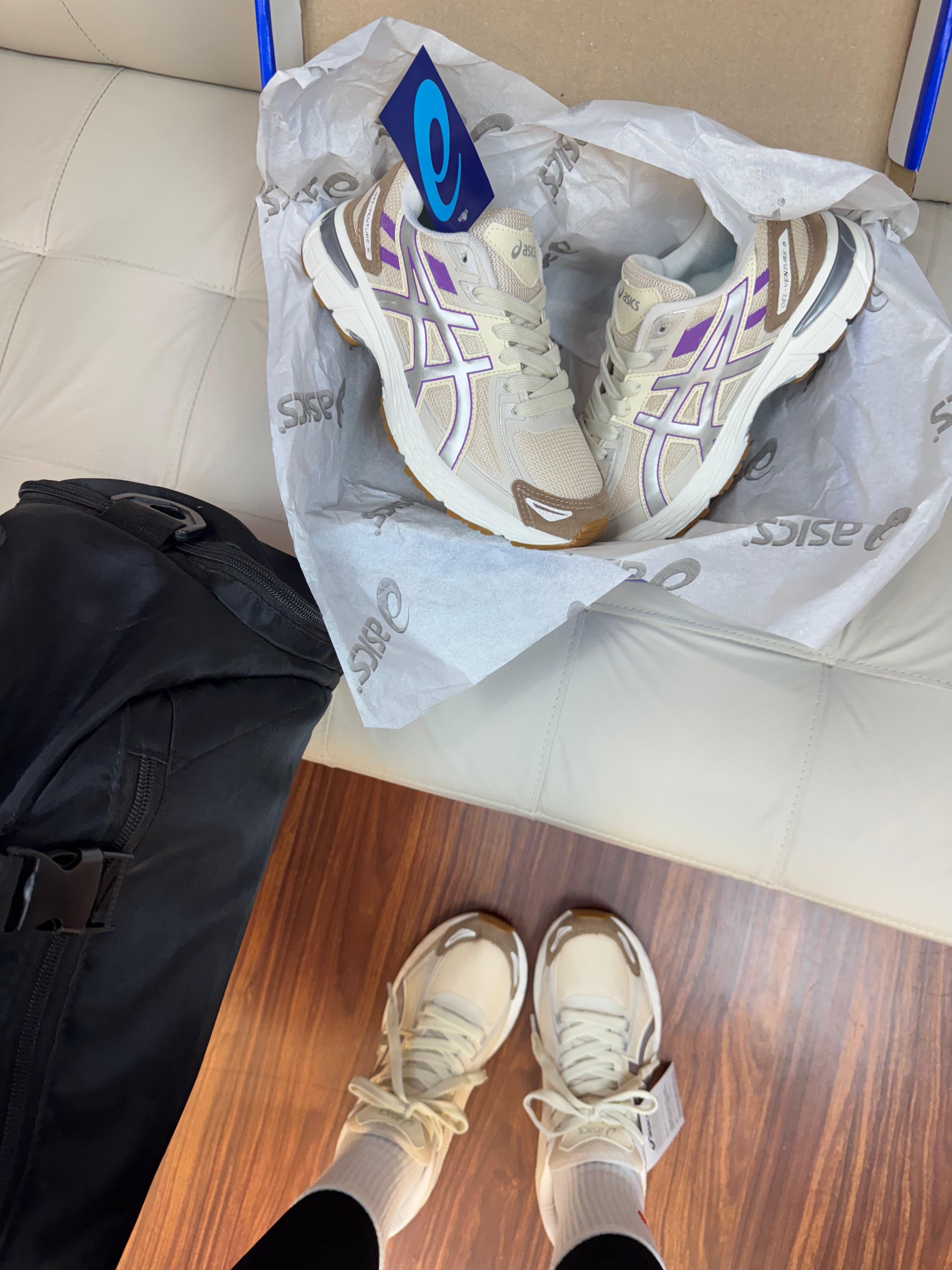Tênis Asics Venture Nude