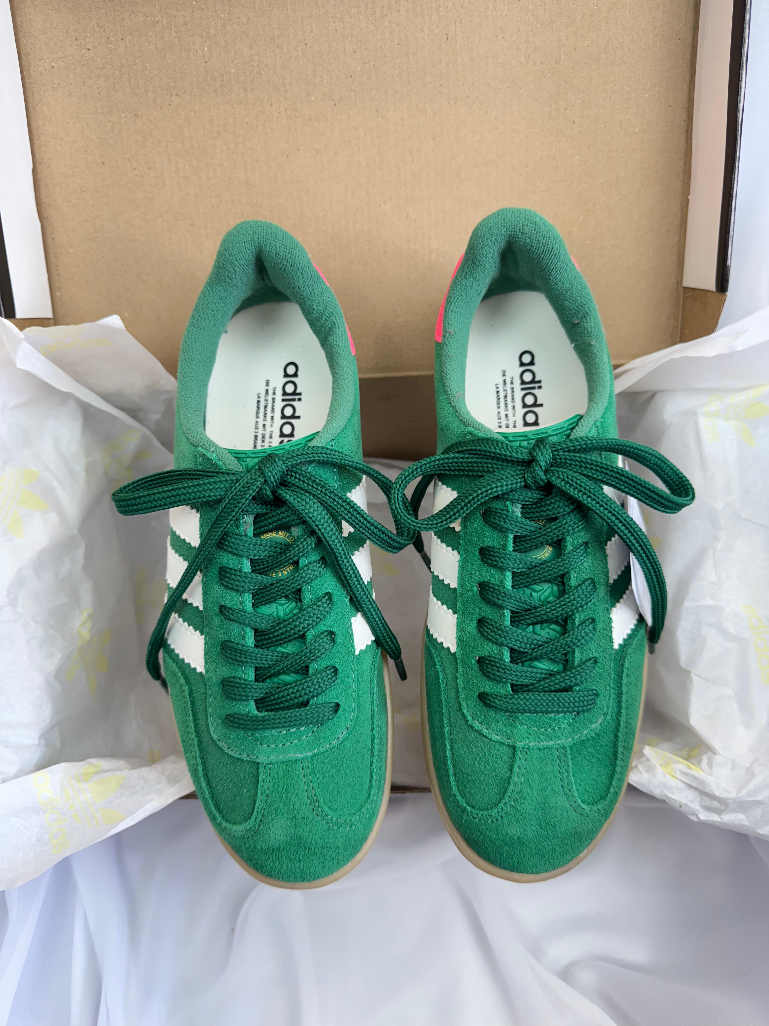 Tênis Gazelle Verde Camurça