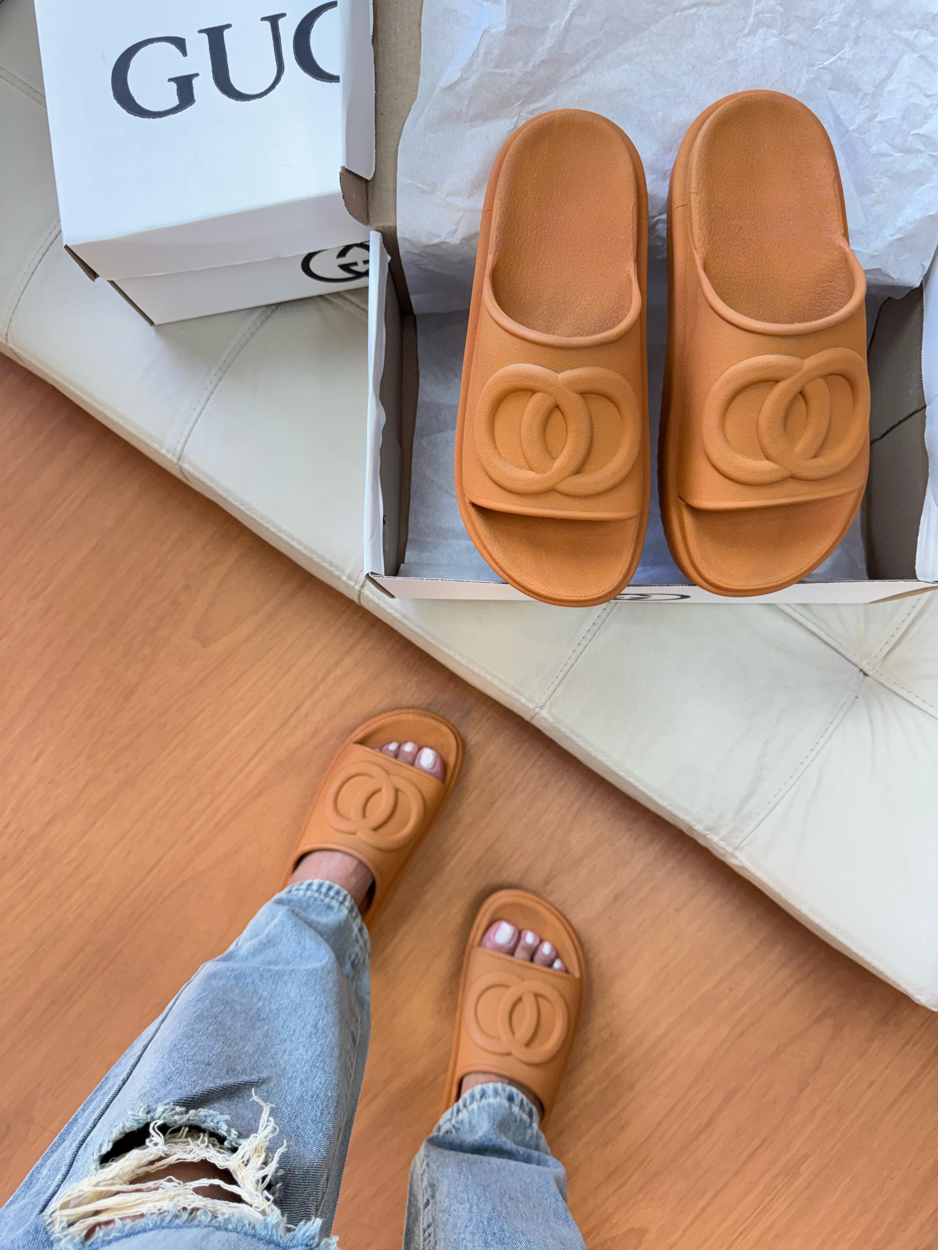 Chinelo Nuvem Insp. Gucci